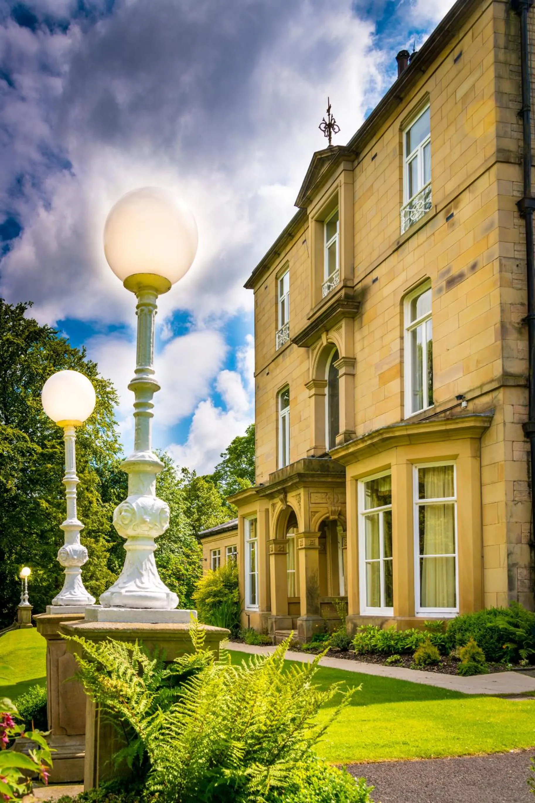 Property building in Astley Bank Hotel