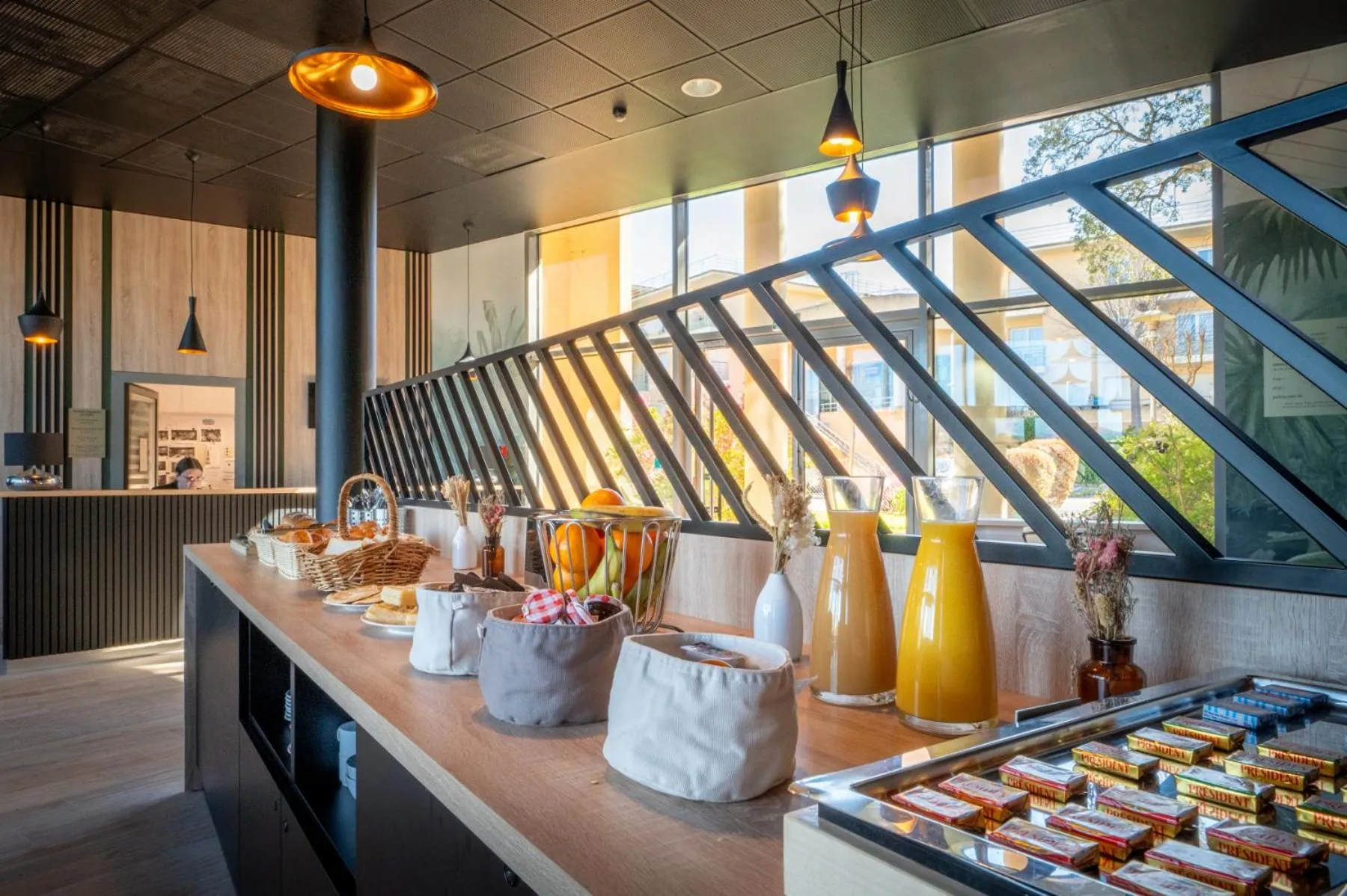 Food and drinks in Nemea Appart Hotel Green Side Biot Sophia Antipolis