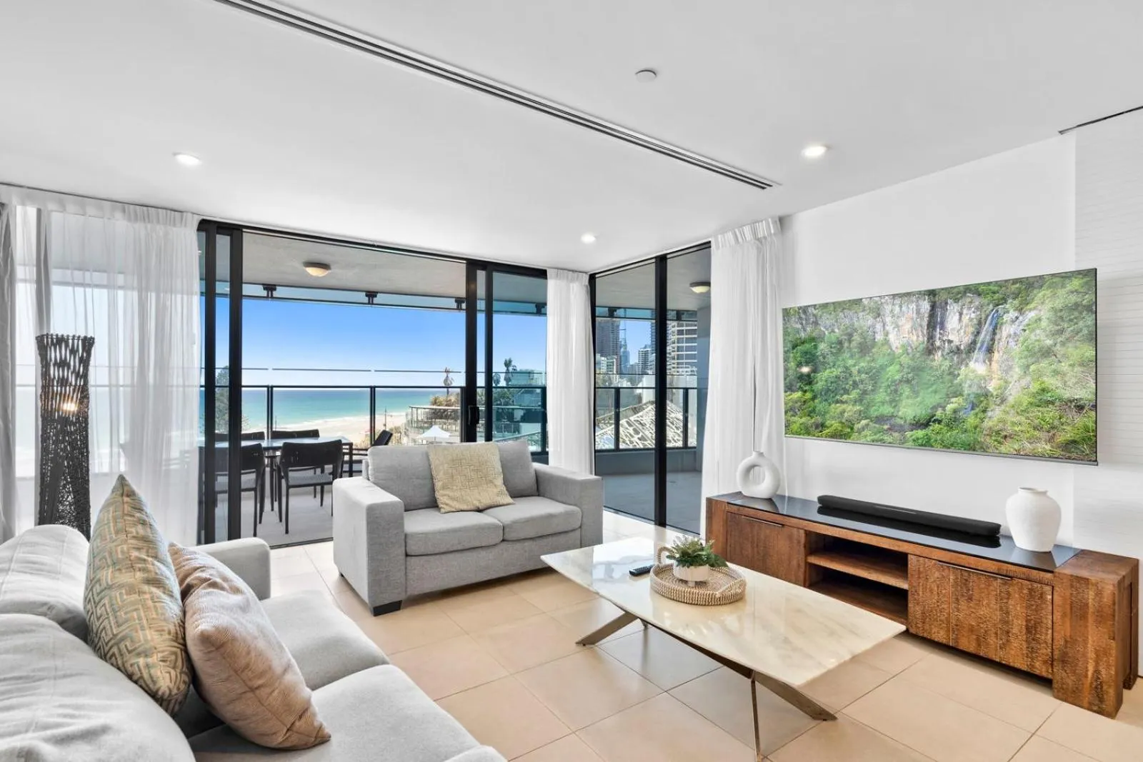 Living room in Soul on the Esplanade - HR Surfers Paradise
