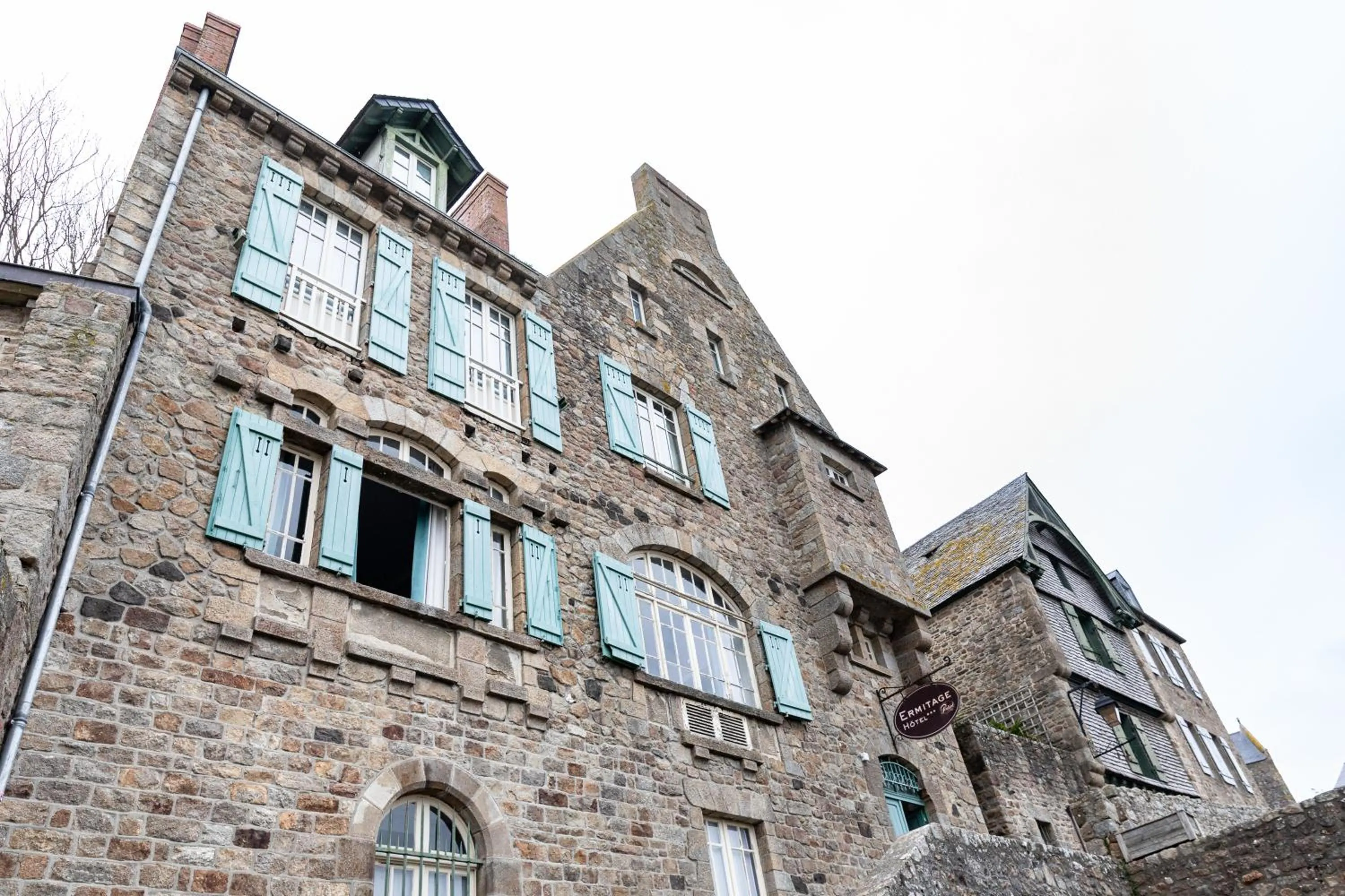 Property building in La Mère Poulard