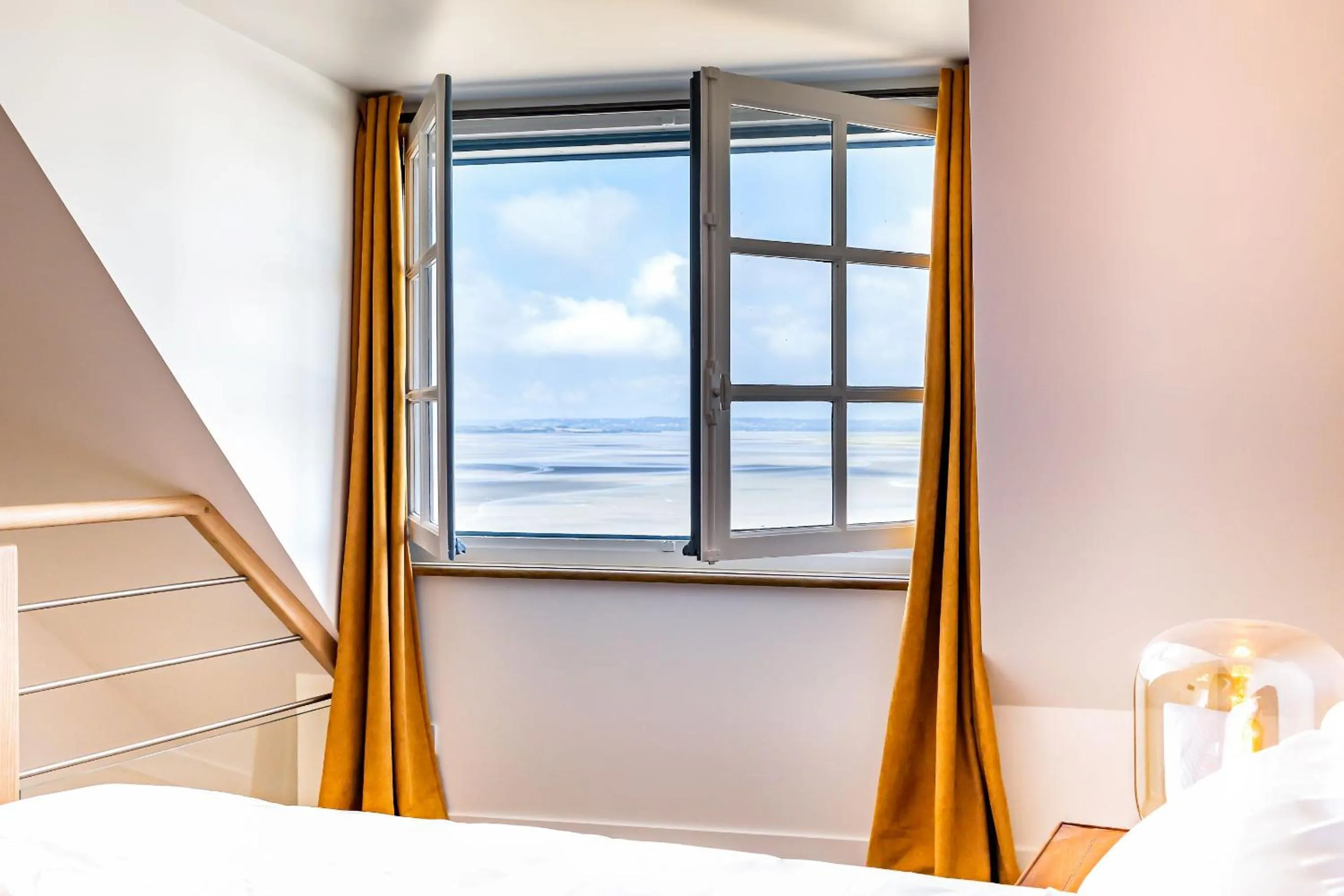 Bedroom, Bed in La Mère Poulard