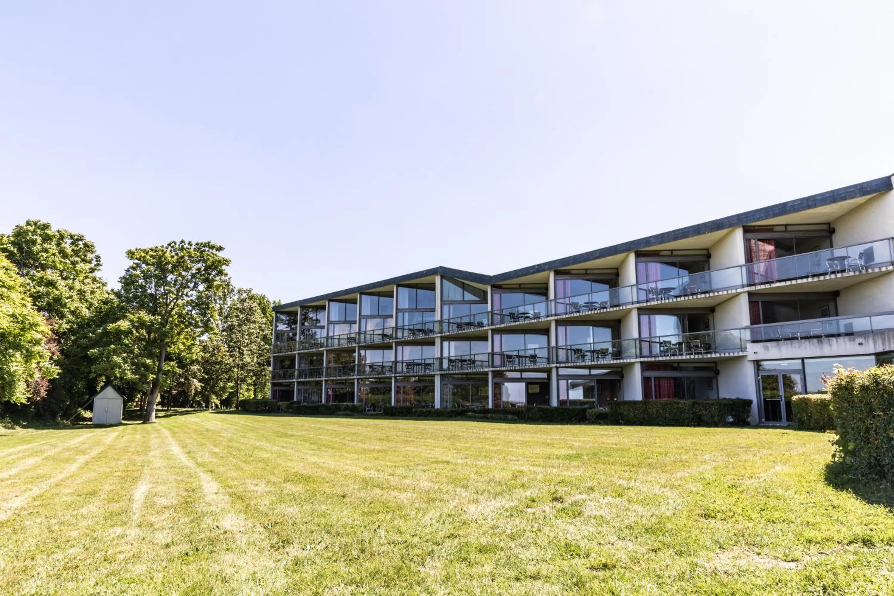 Property building in Le Relais Saint Michel