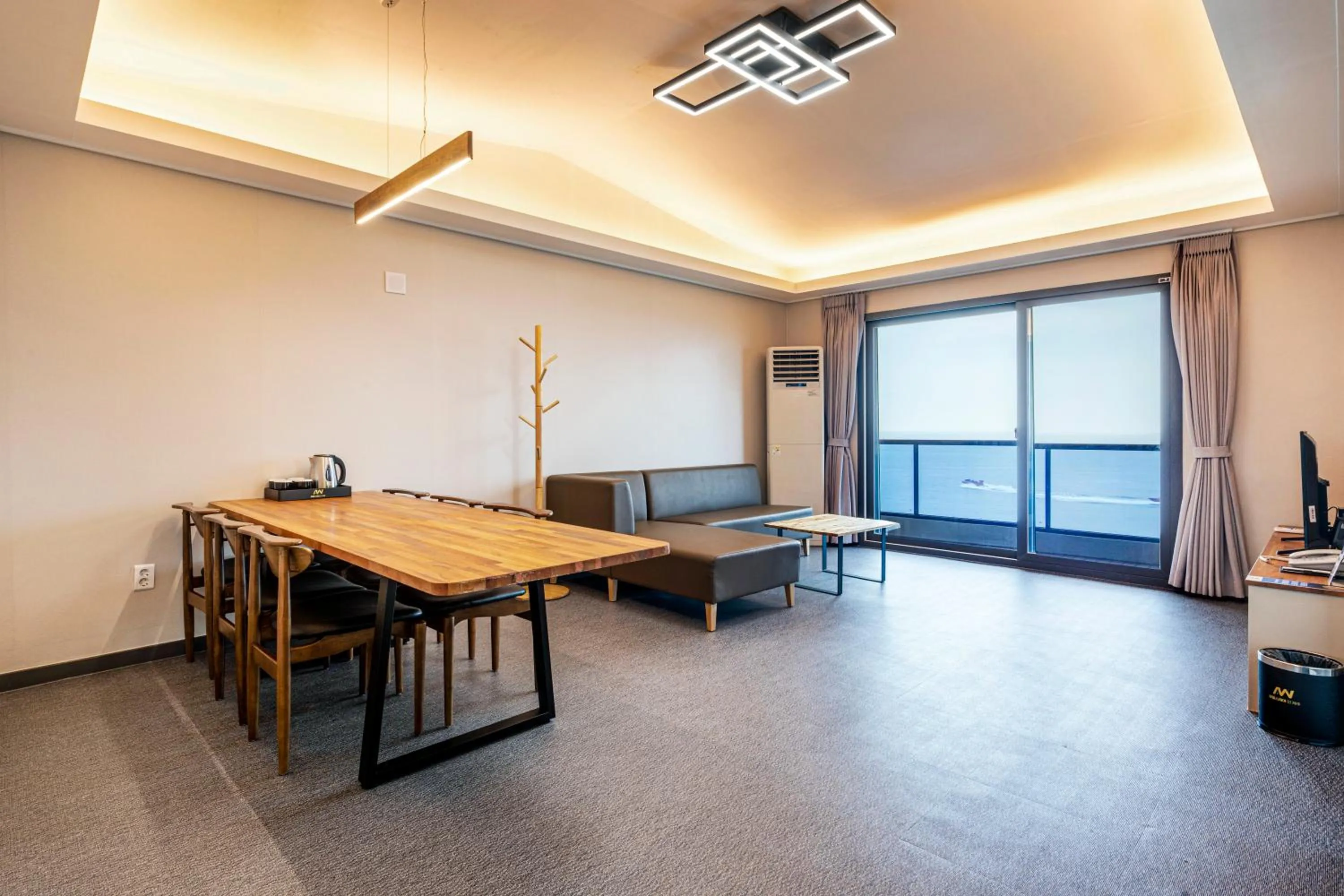 Aewol Stay in Jeju Hotel&Resort