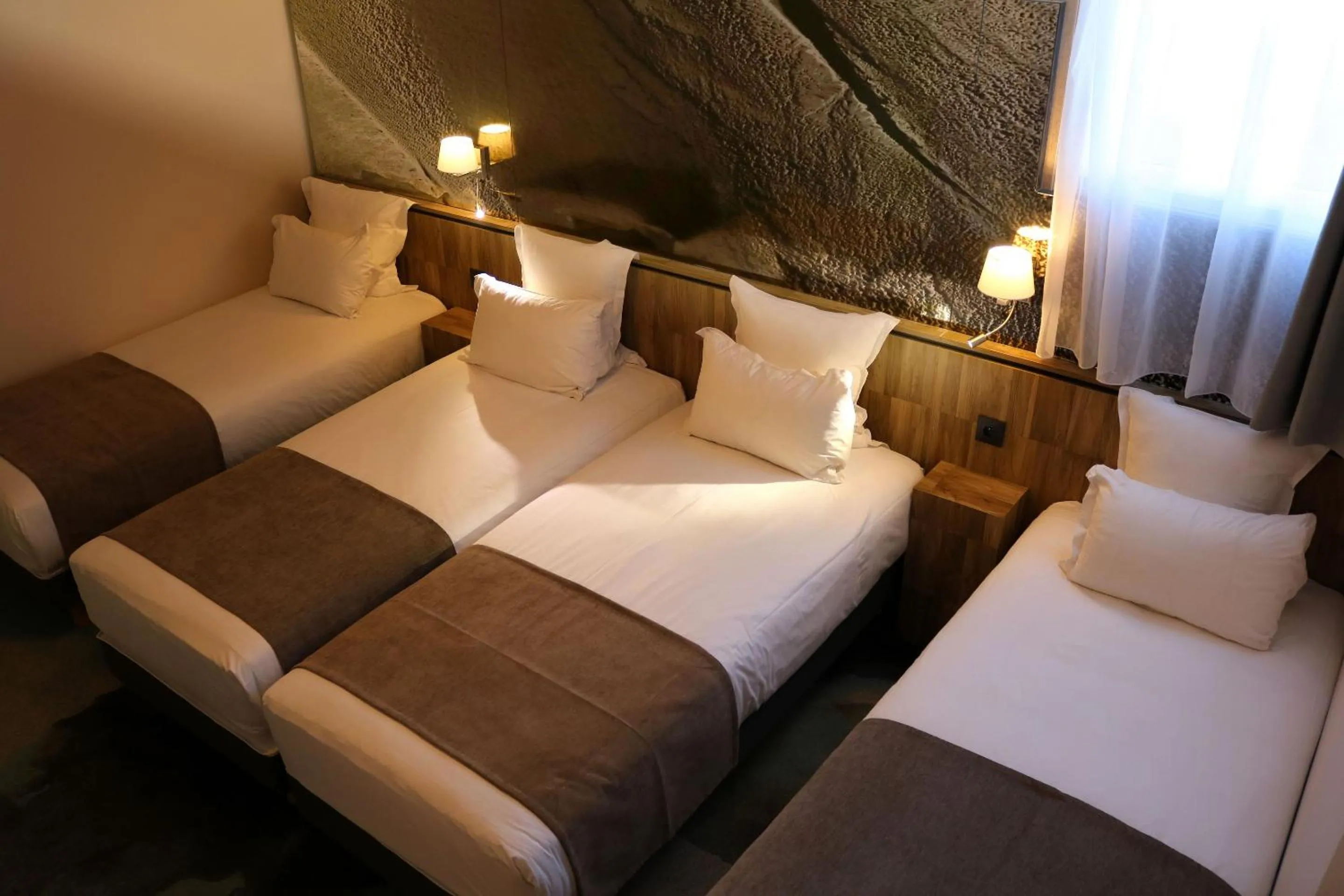 Bedroom, Bed in Le Saint Aubert