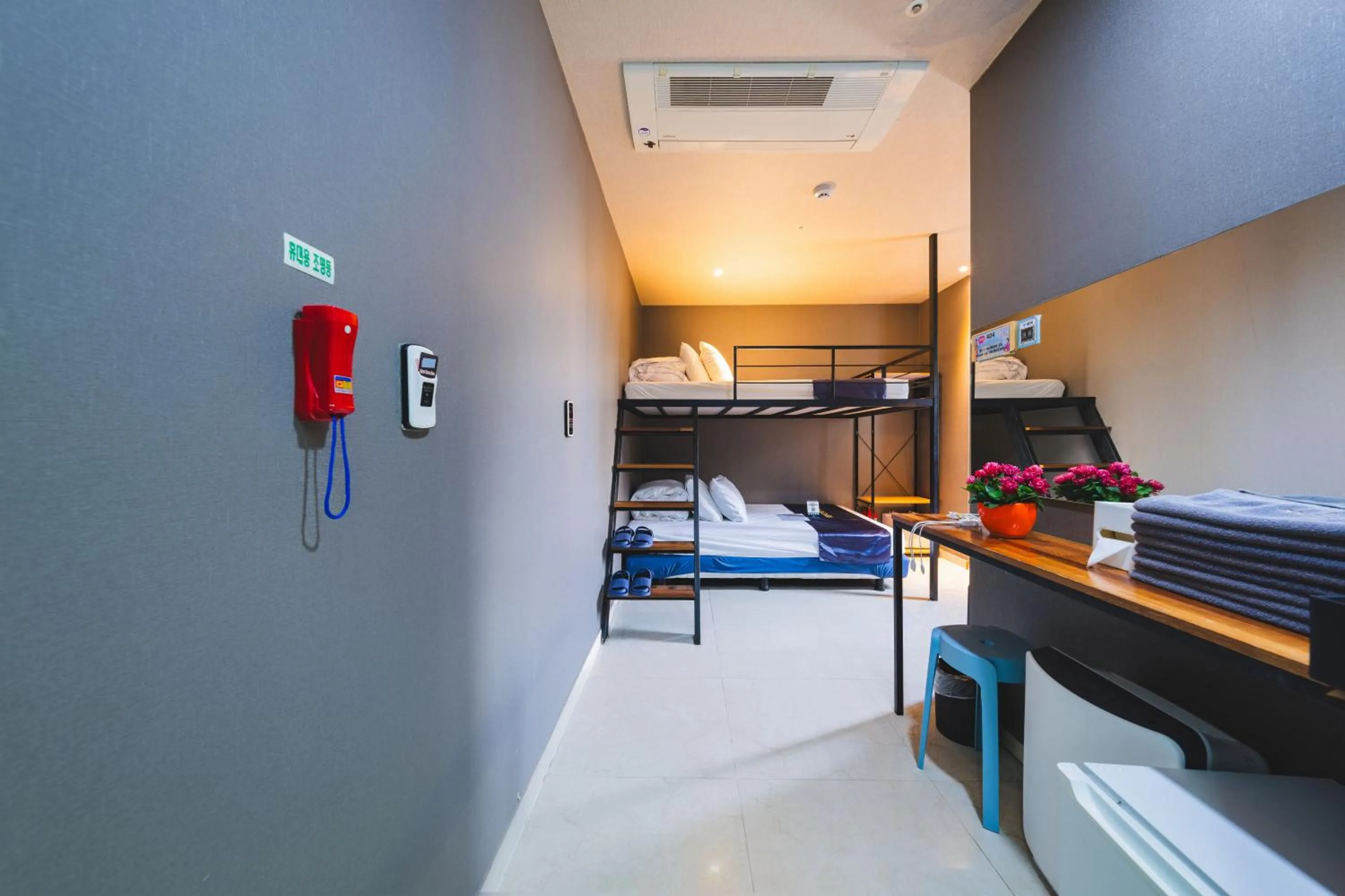 Bed in MyeongDong New Stay Inn