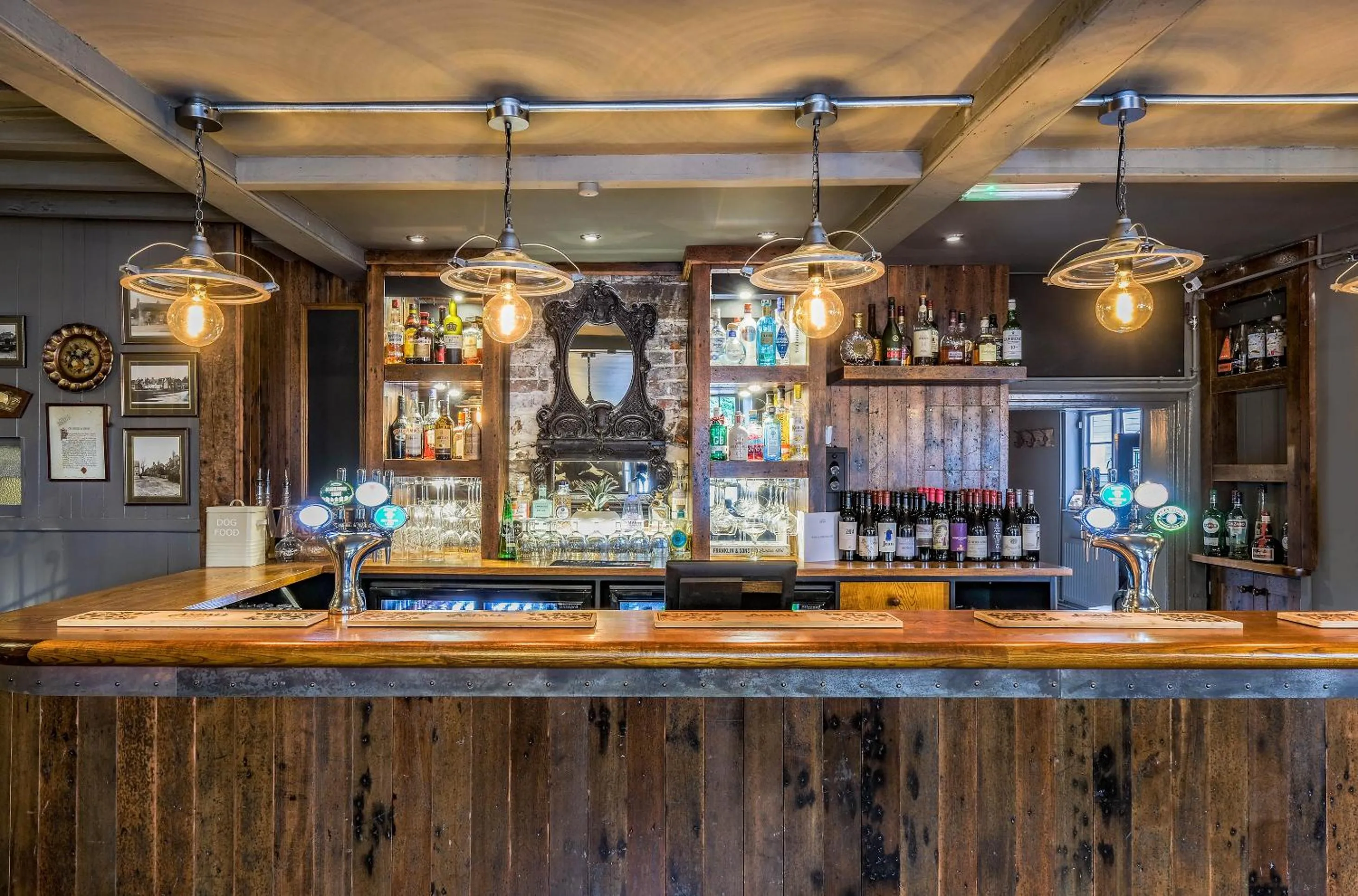 Property building in The Westleton Crown