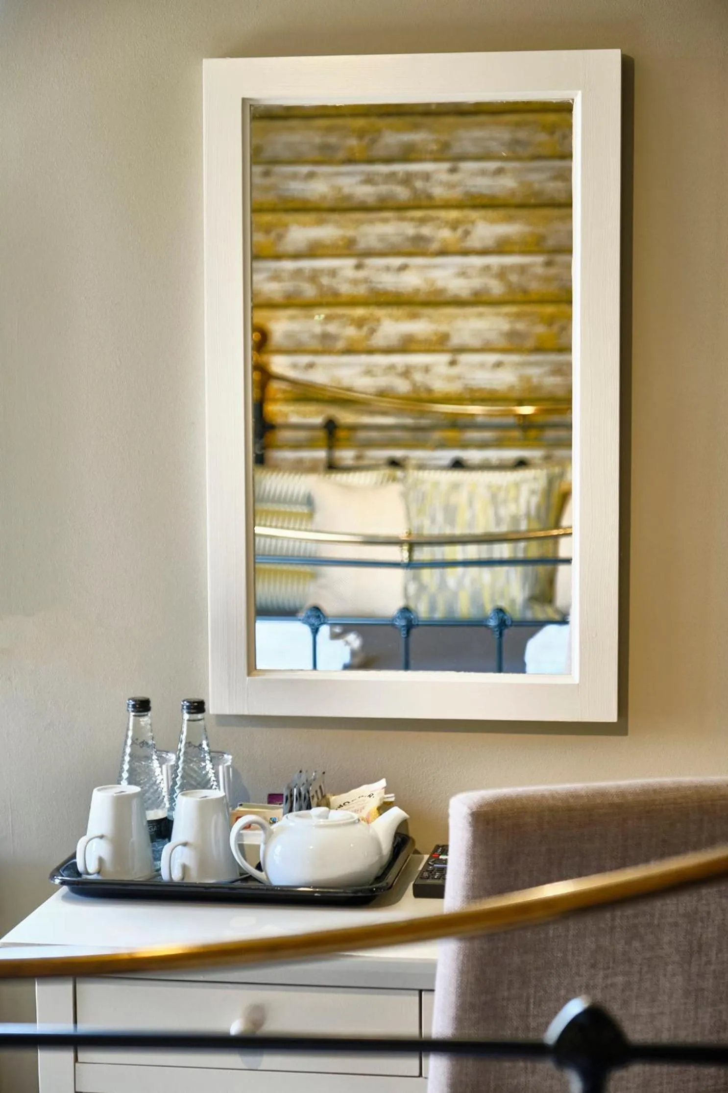 Bedroom in The Westleton Crown