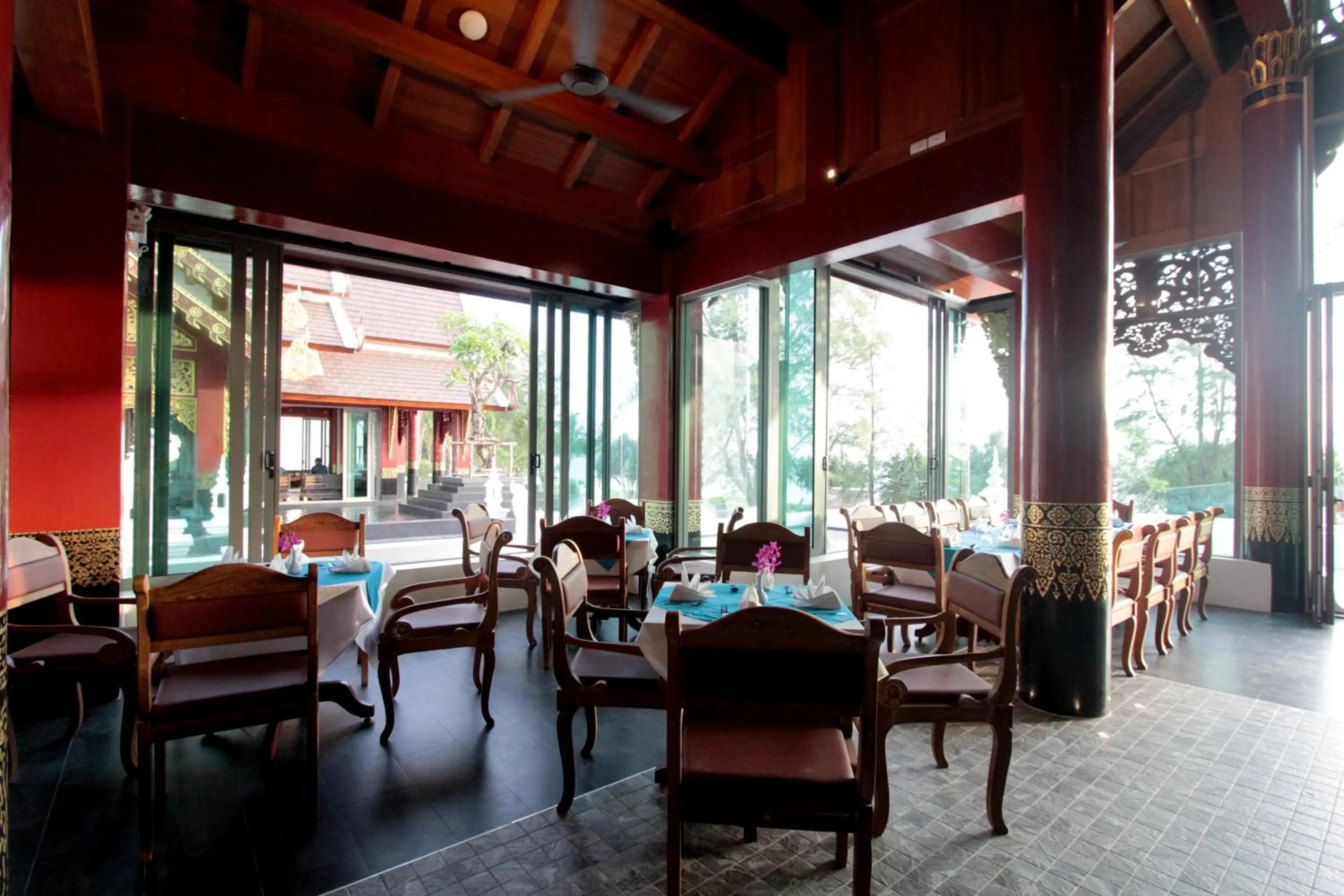Restaurant/places to eat in Maikhao Palm Beach Resort - SHA Plus