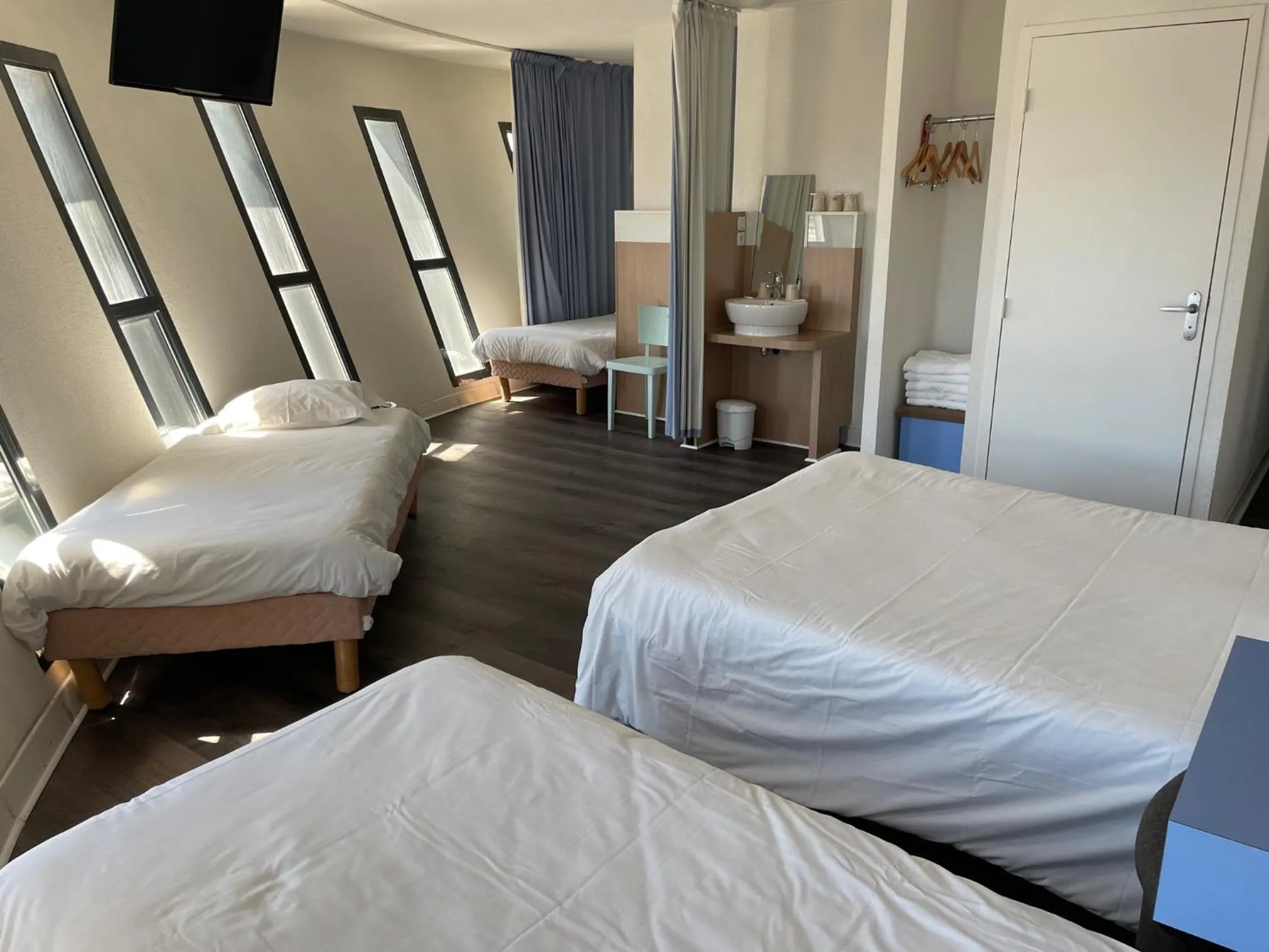 Bed in The Originals Access, Hôtel Millau Sud