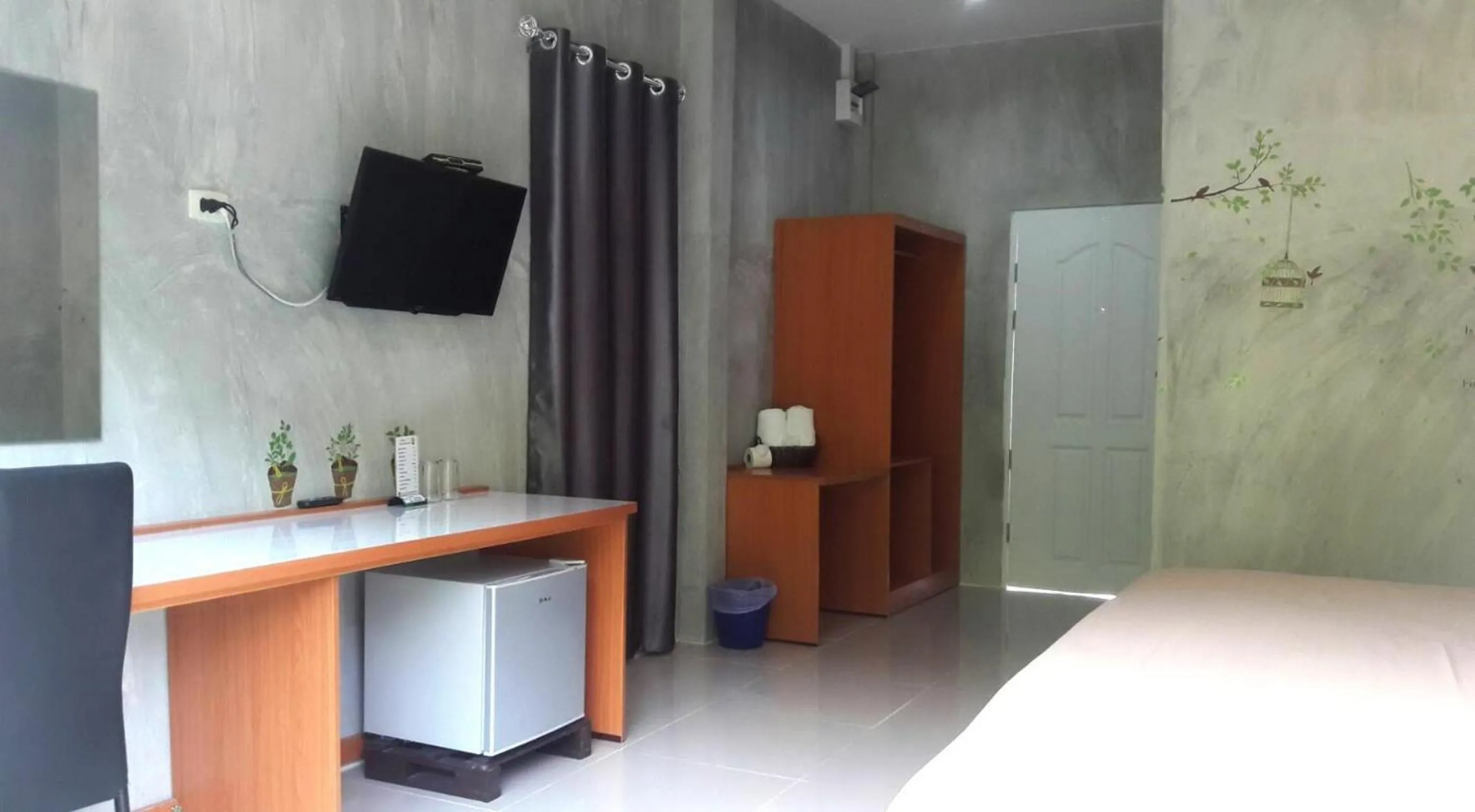 Photo of the whole room in Phurang Hill Resort