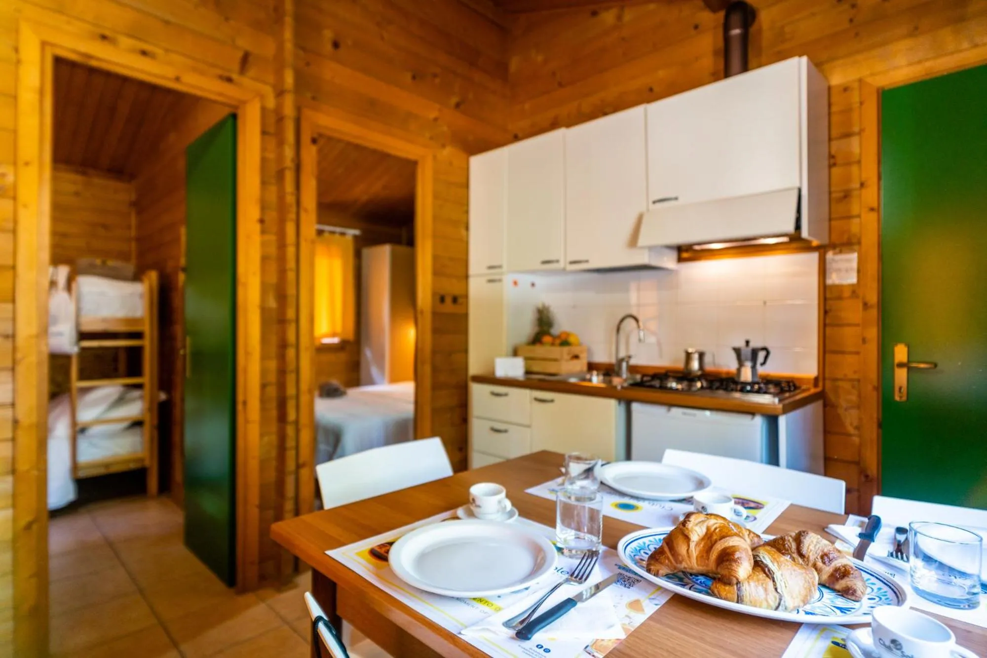 Living room, Bed in Club del Sole Viareggio Family Collection