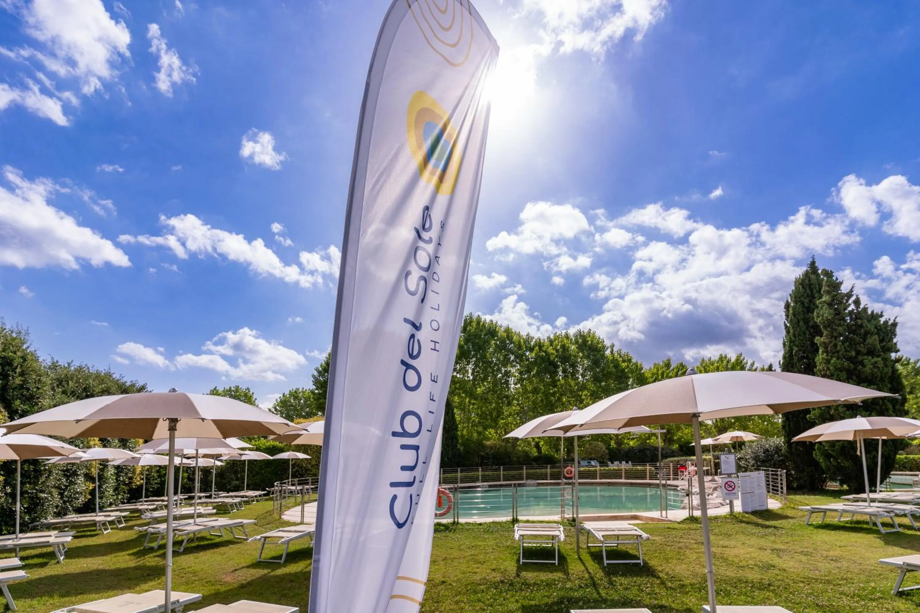 Pool view in Club del Sole Viareggio Family Collection