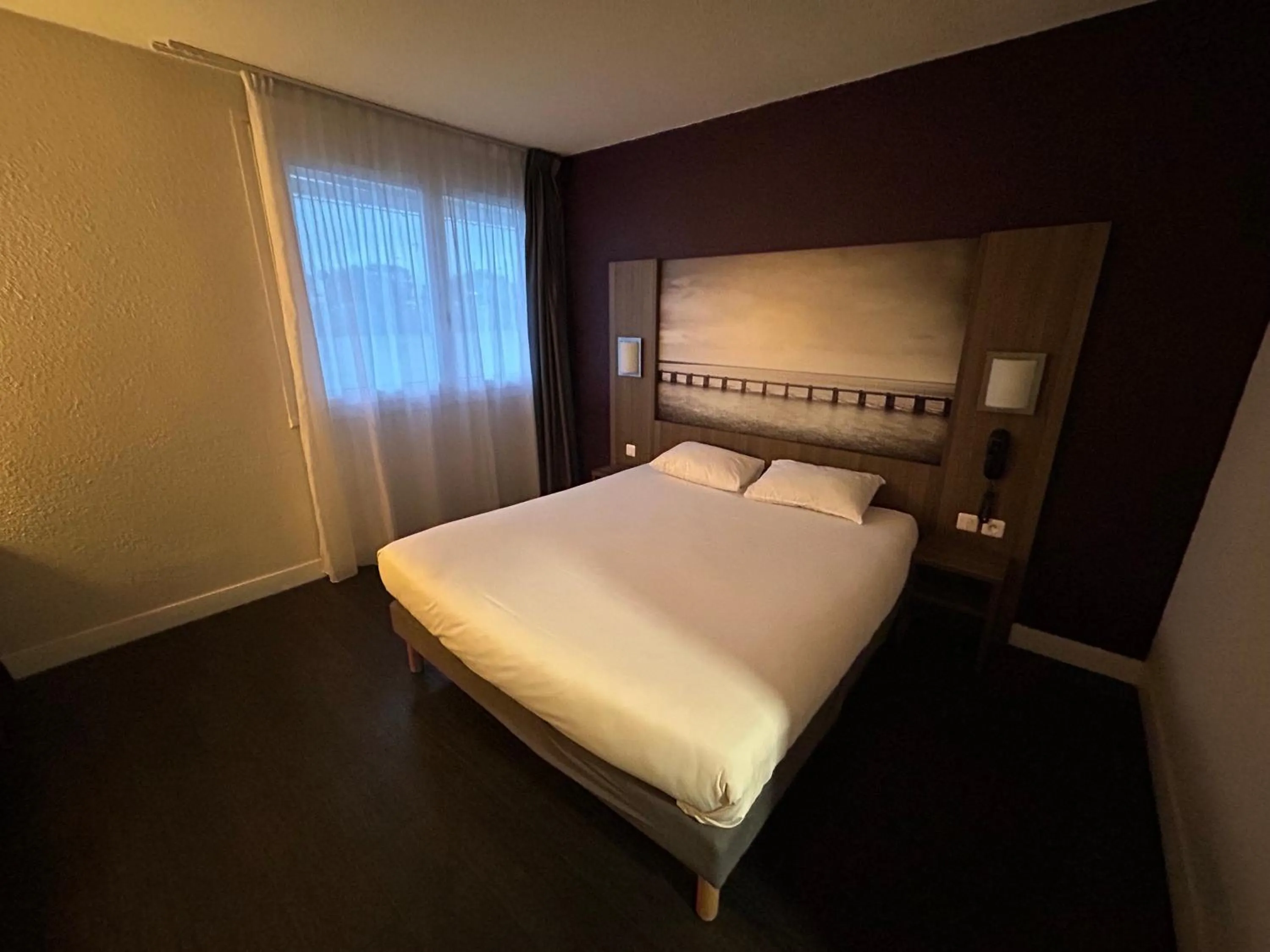 Bed in Brit Hotel Montpellier Parc Expo