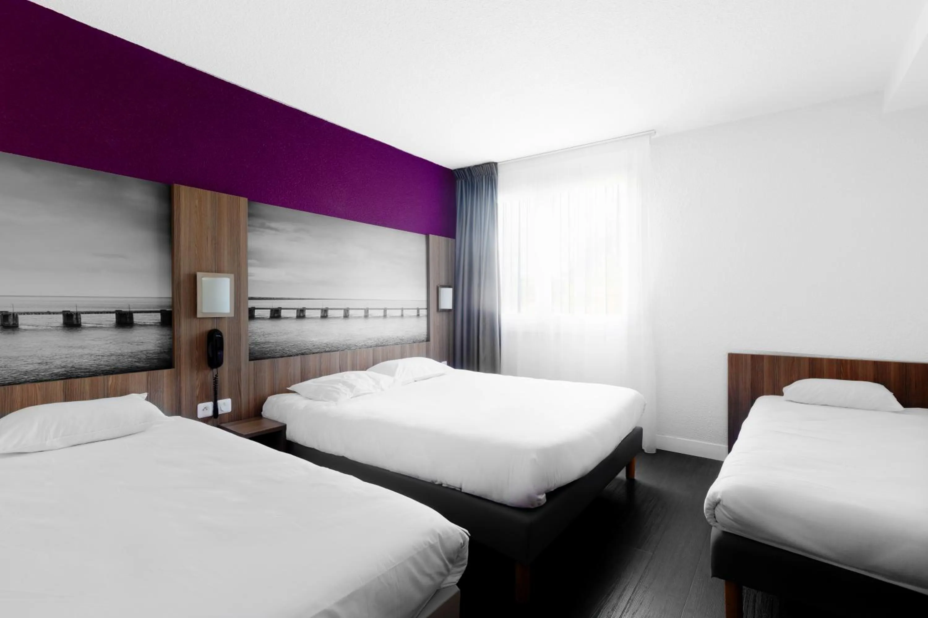 Family, Bed in Brit Hotel Montpellier Parc Expo