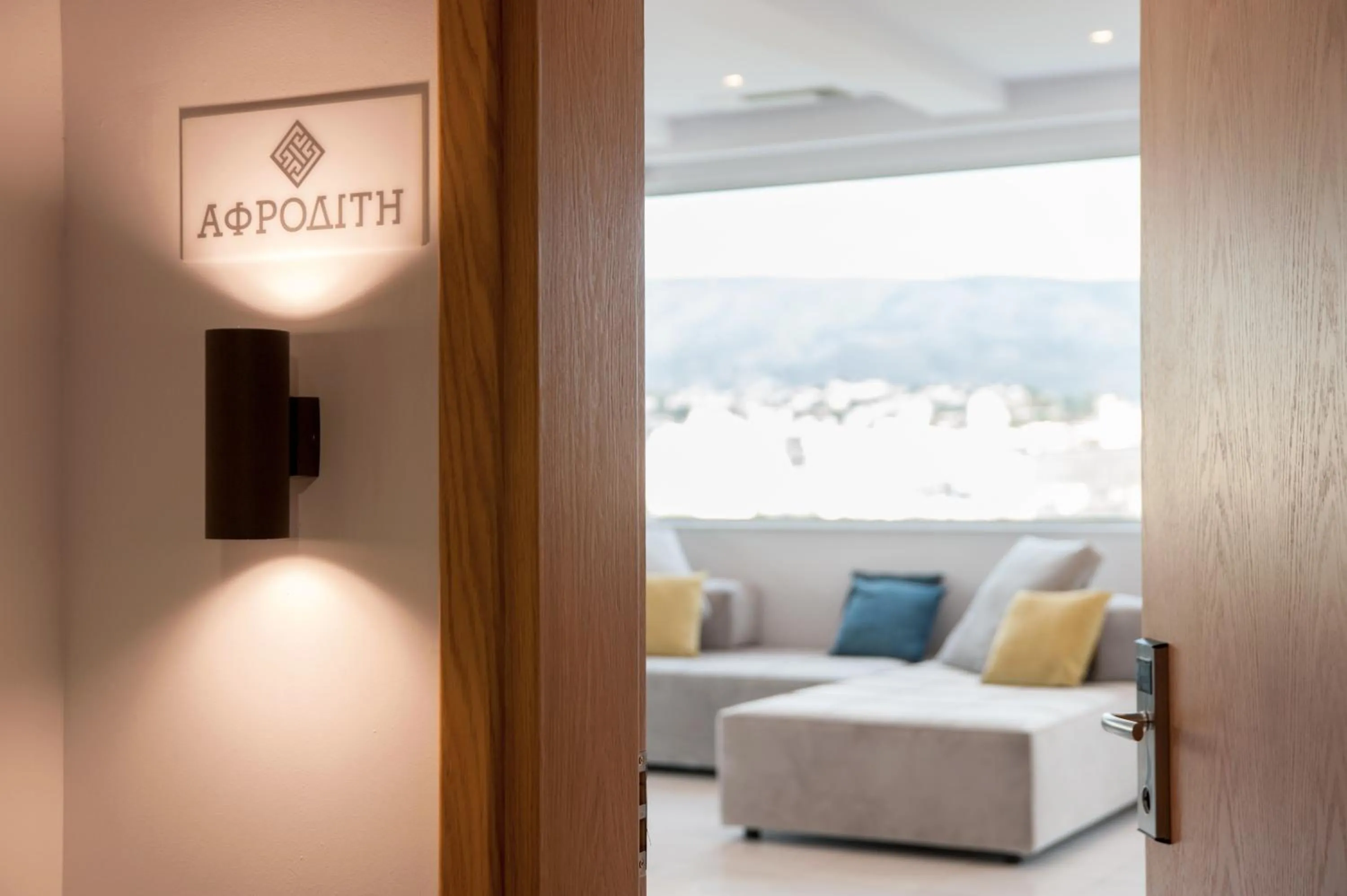 Nearby landmark in Athenaeum Grand Hotel