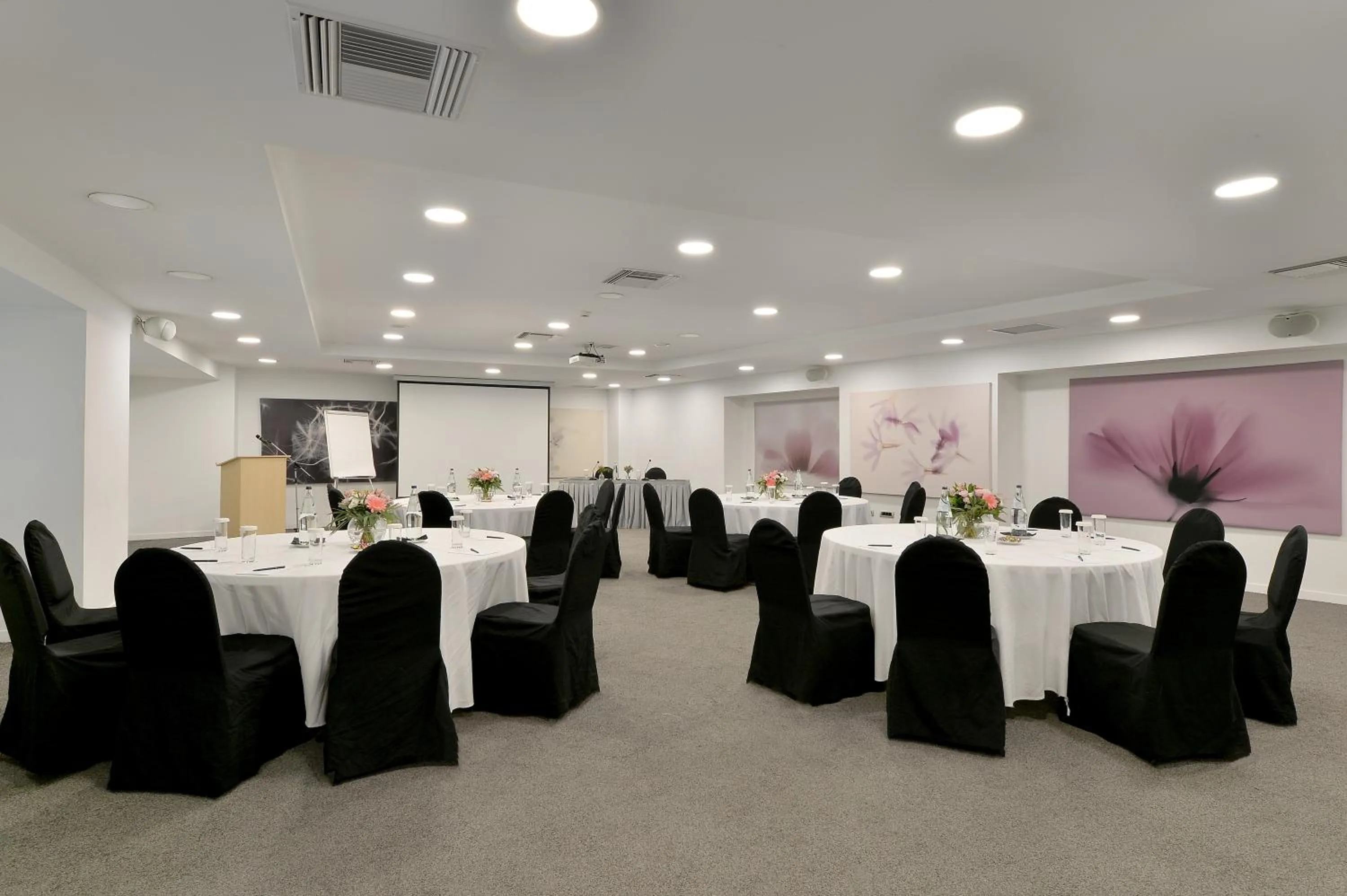 Banquet/Function facilities in Athenaeum Grand Hotel