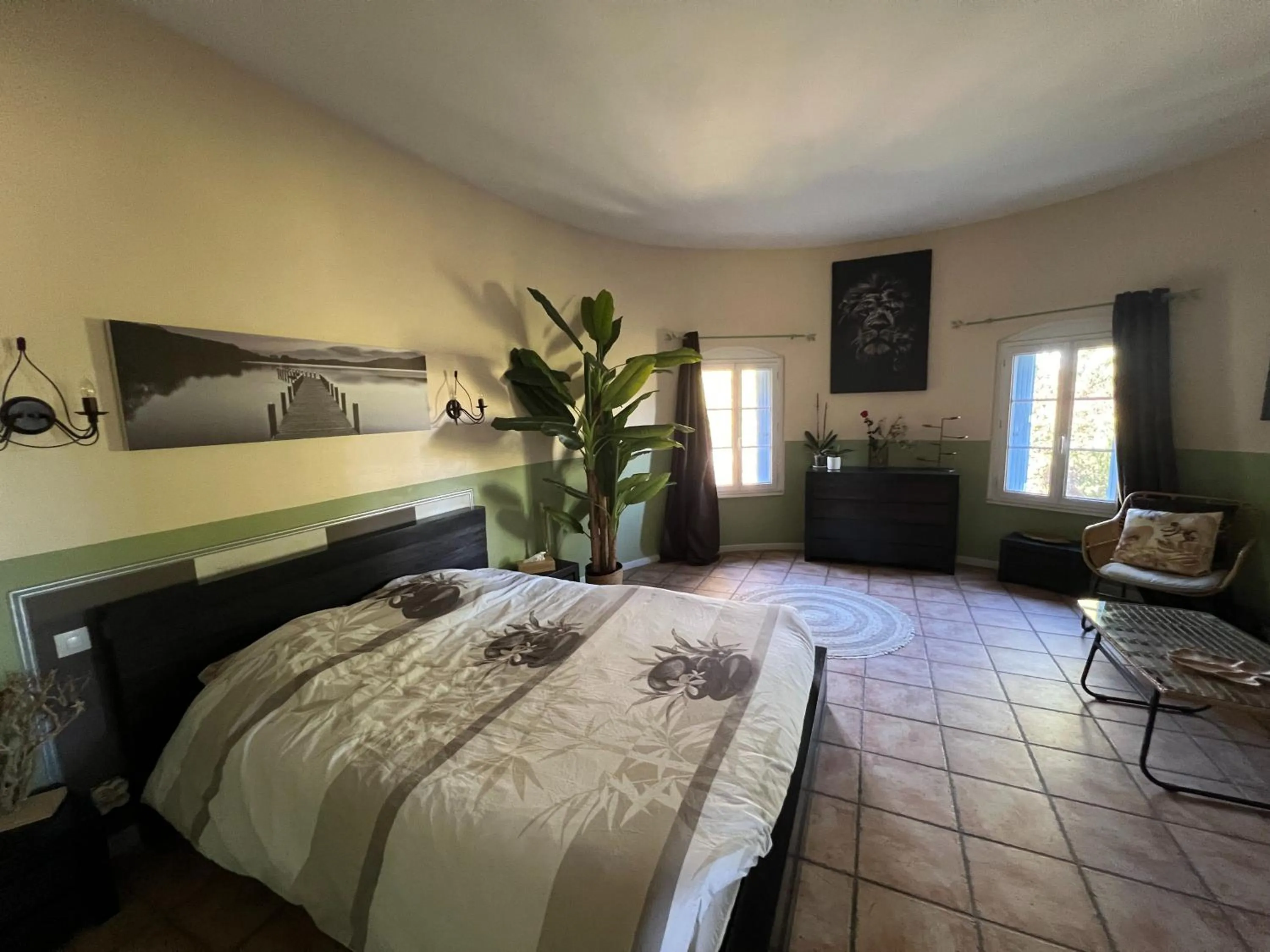 Bed in Bastide du Bonheur Saint Donat