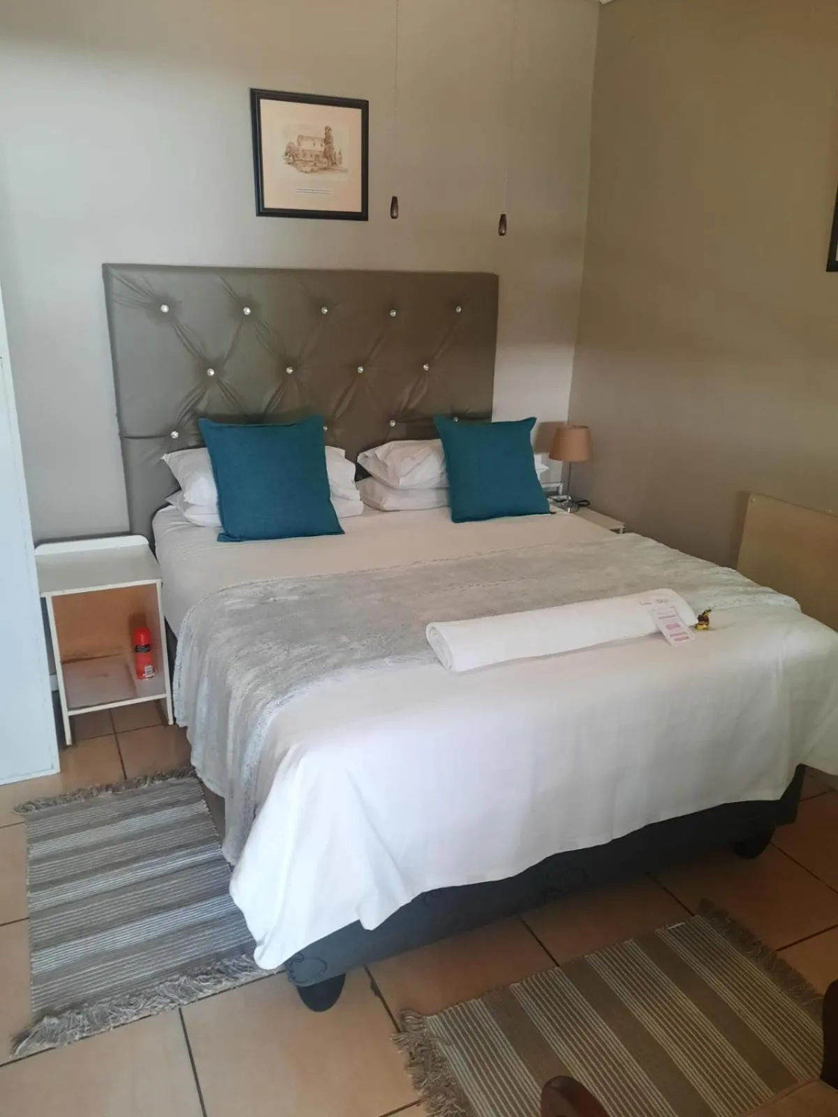 Bedroom, Bed in Lavender Lane