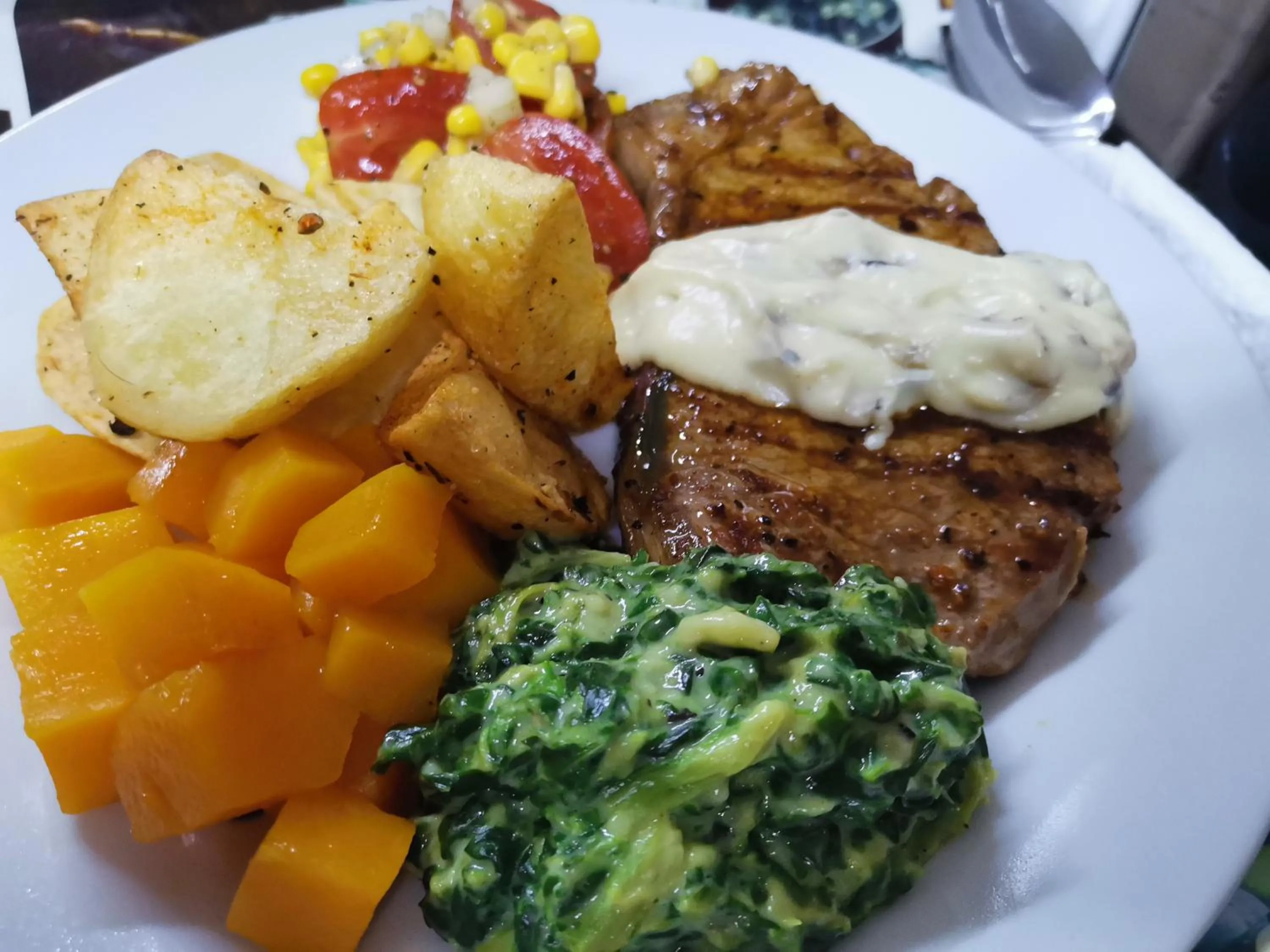 Dinner in Lavender Lane