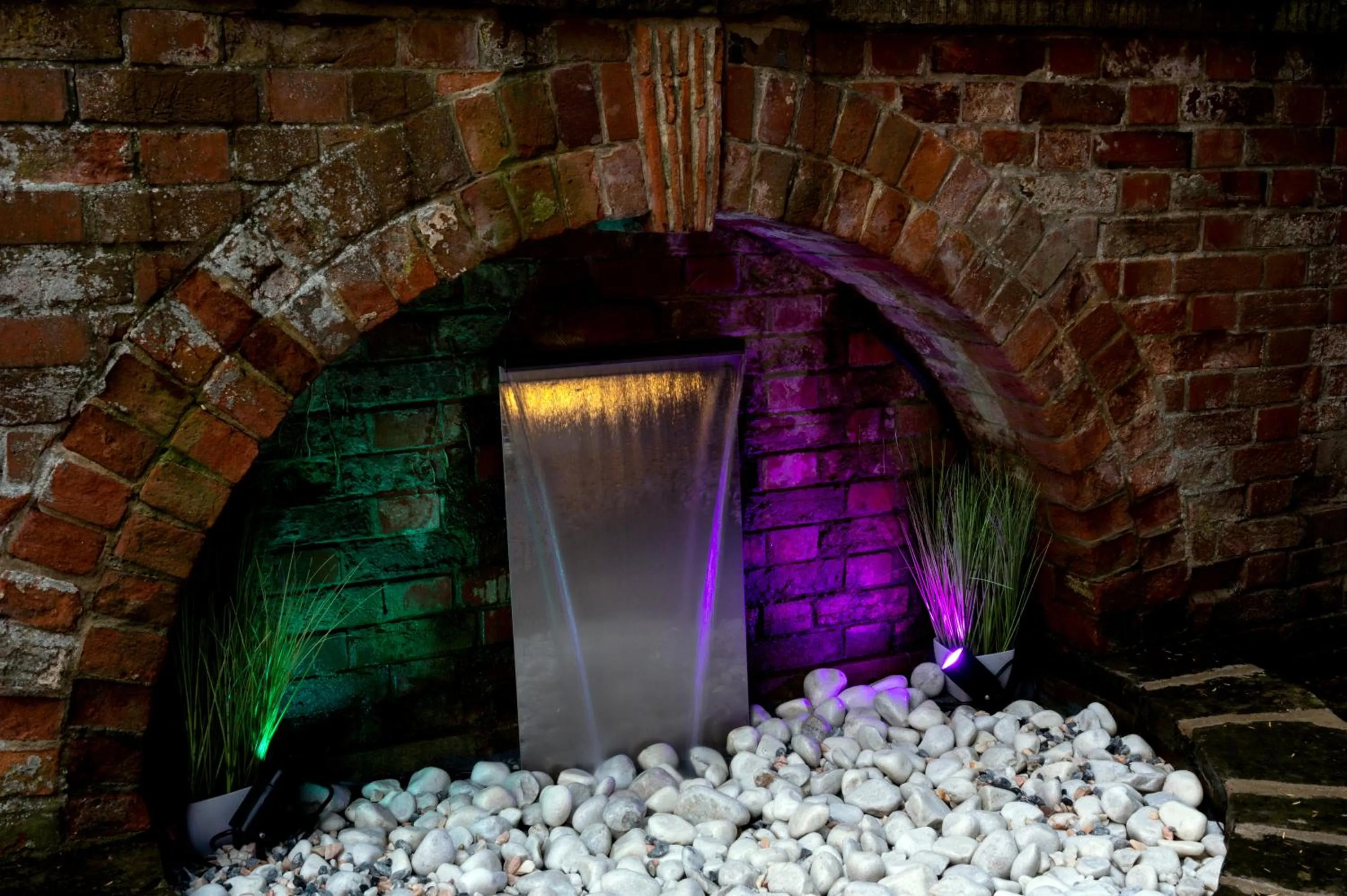 Night in The Chequers Hotel