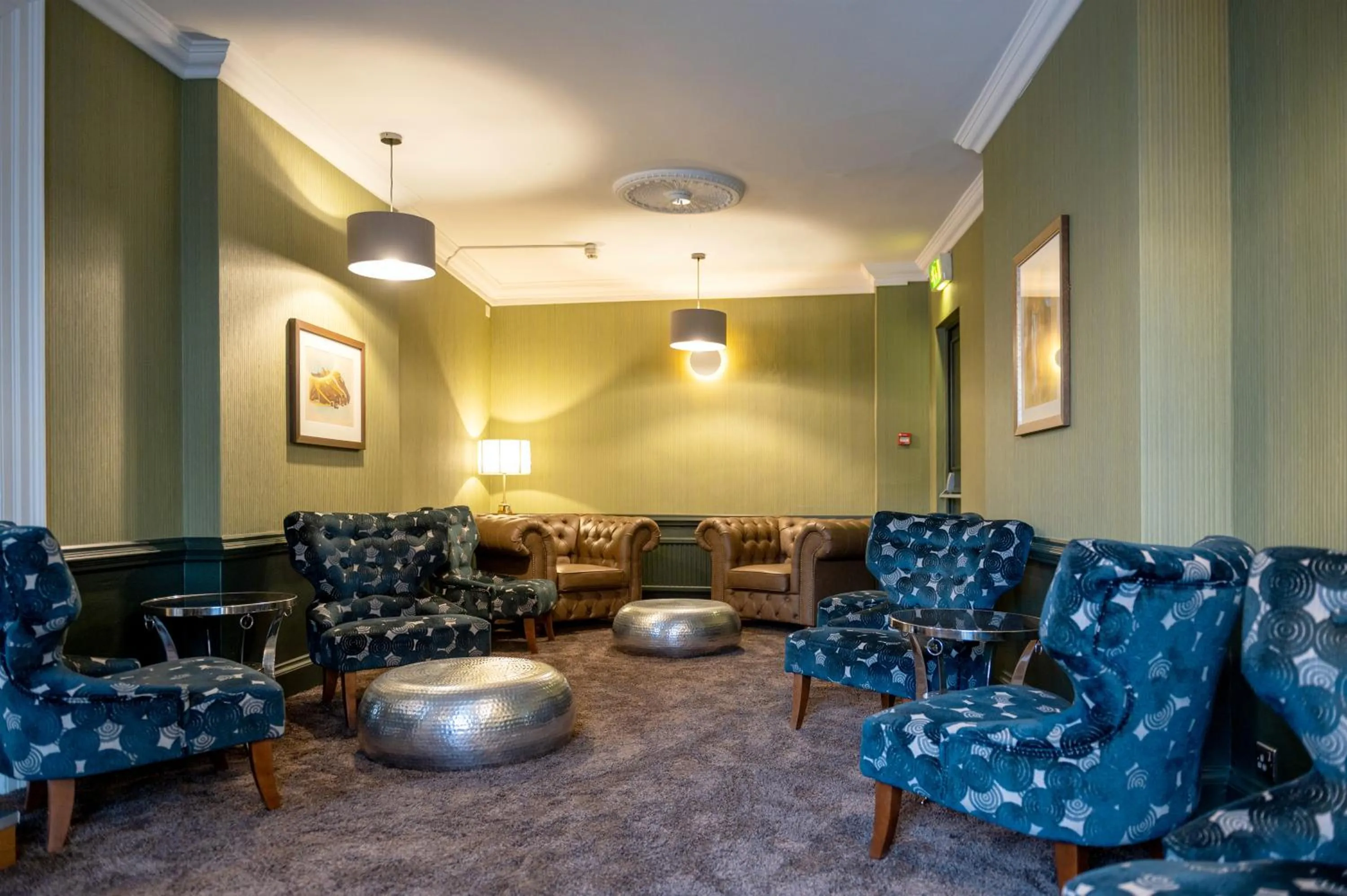 Seating area in The Chequers Hotel