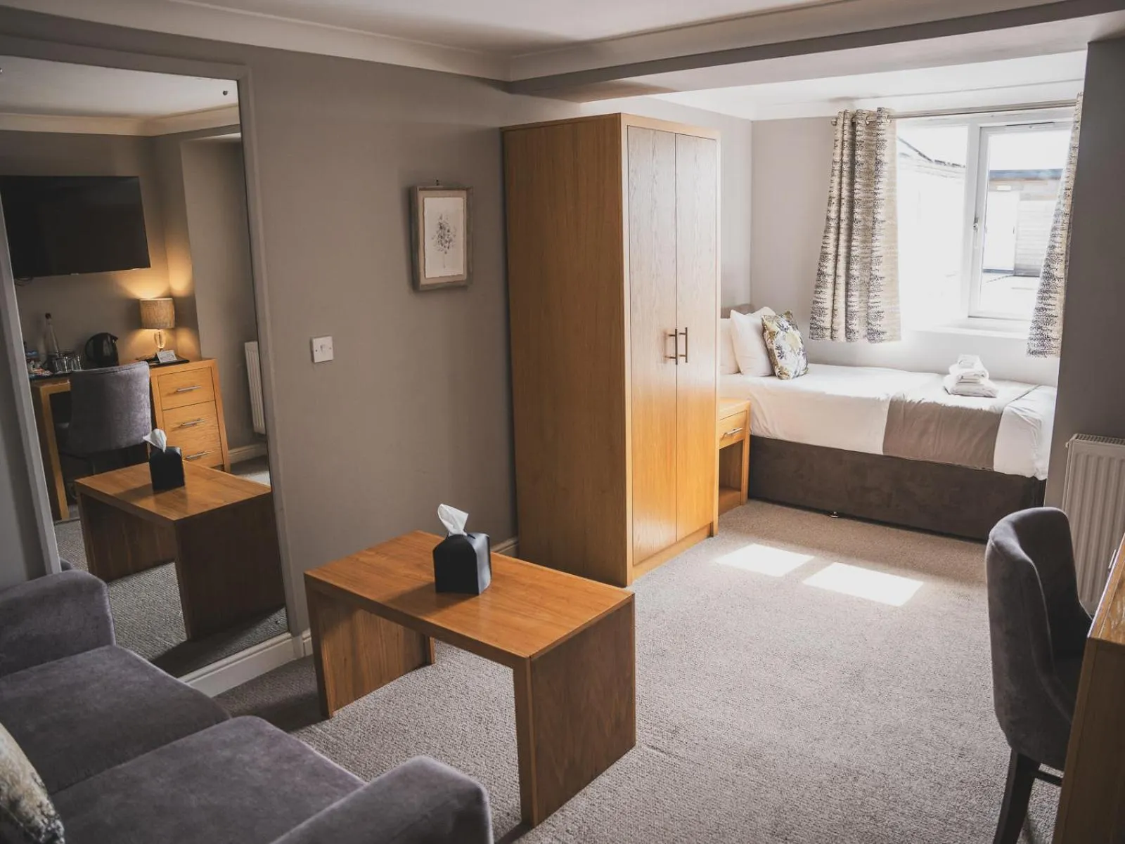 TV and multimedia, Bed in Crossways