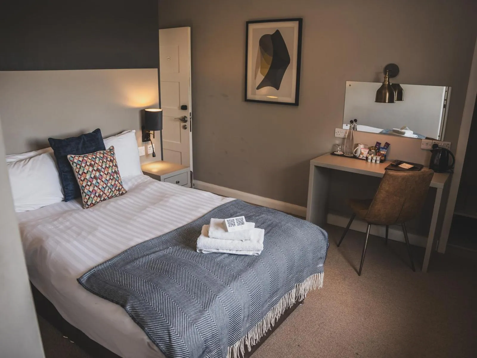 Coffee/tea facilities, Bed in Crossways