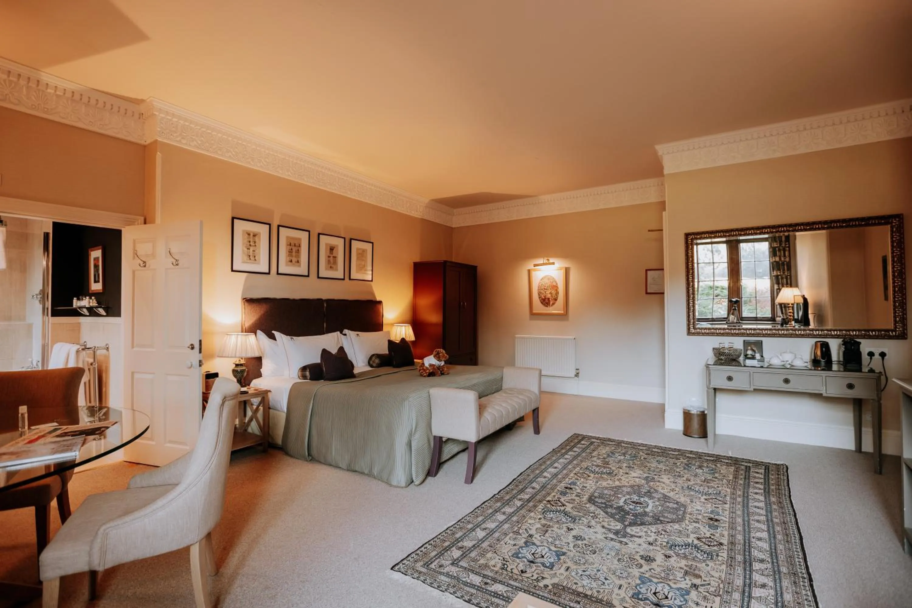 Bedroom, Bed in Swinton Park