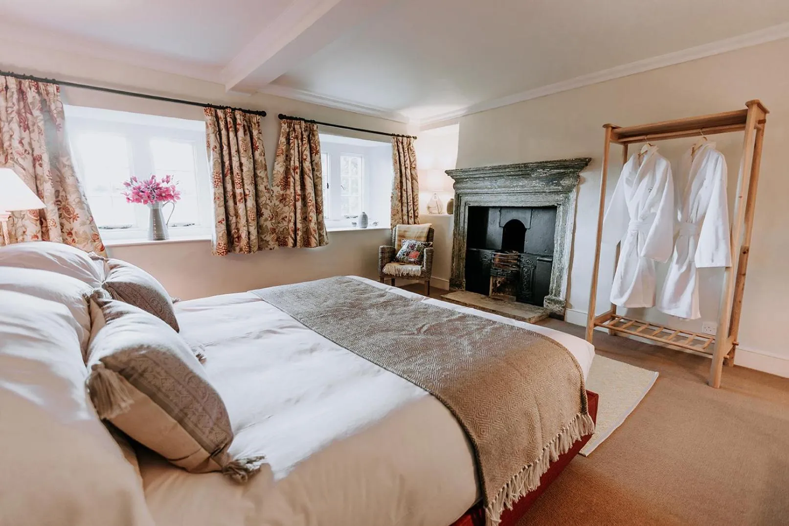 Bedroom, Bed in Swinton Park