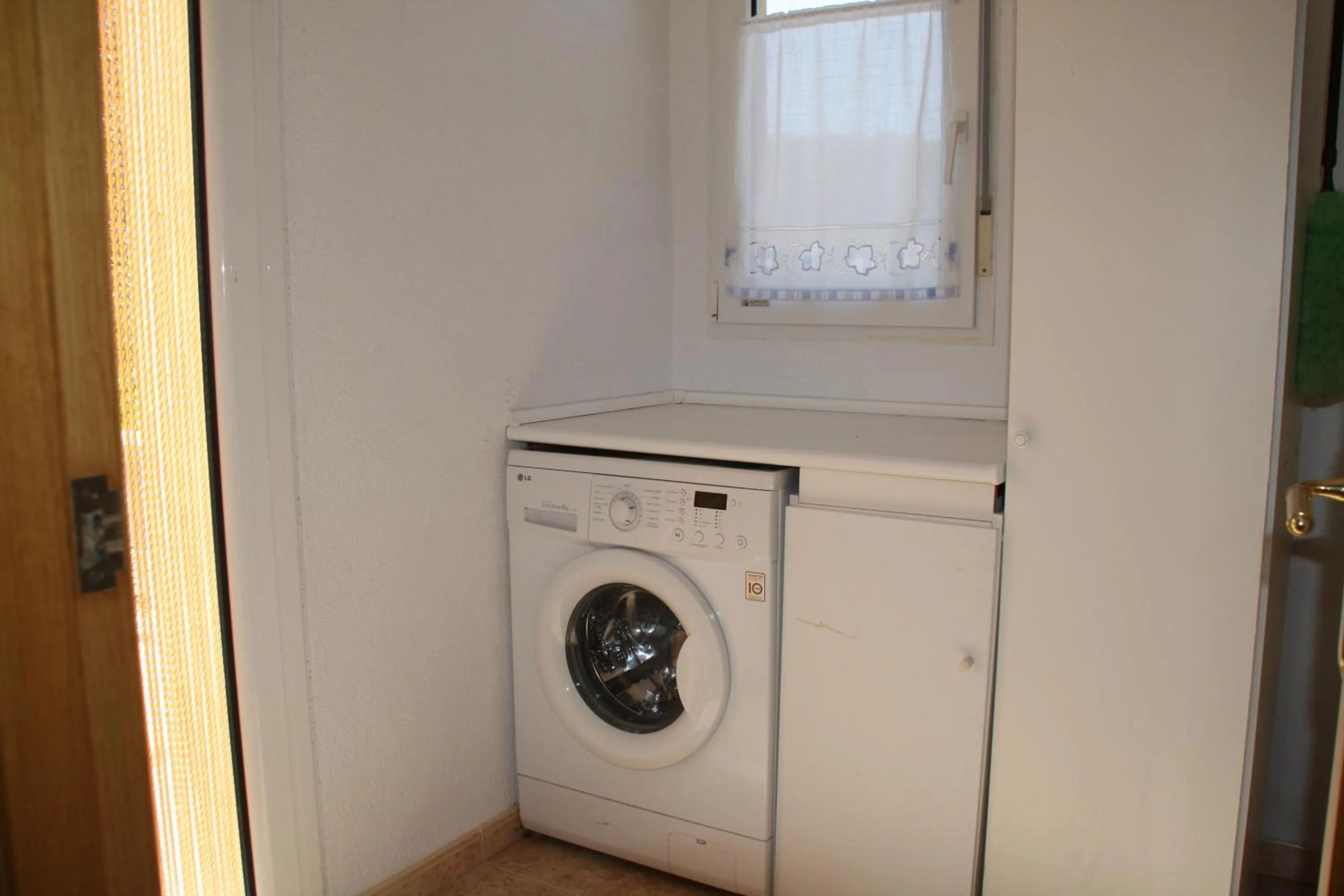 Area and facilities in Cal Riba