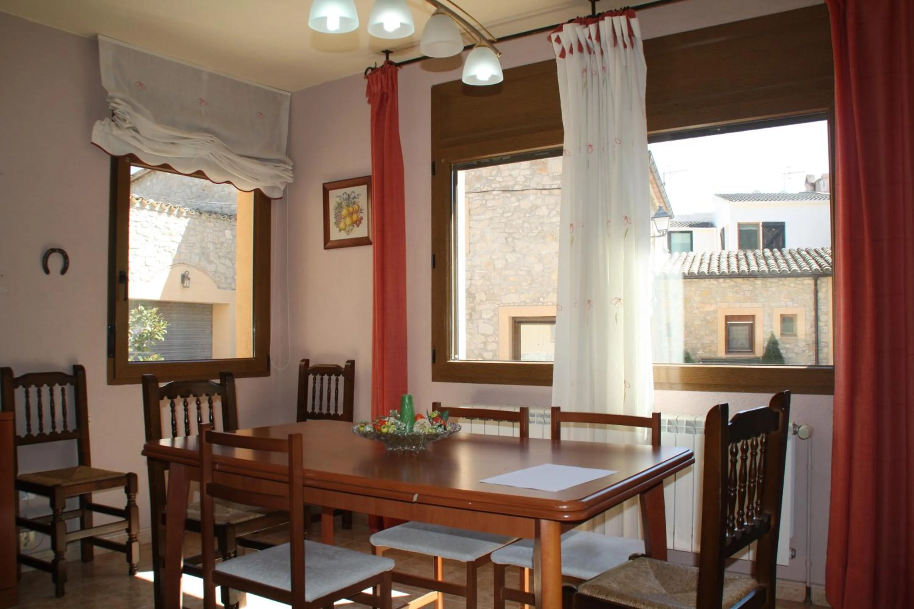 Dining area in Cal Riba