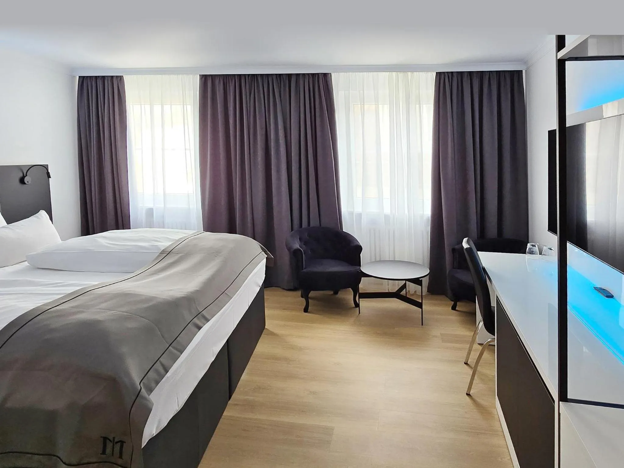 Photo of the whole room, Bed in DORMERO Hotel Coburg