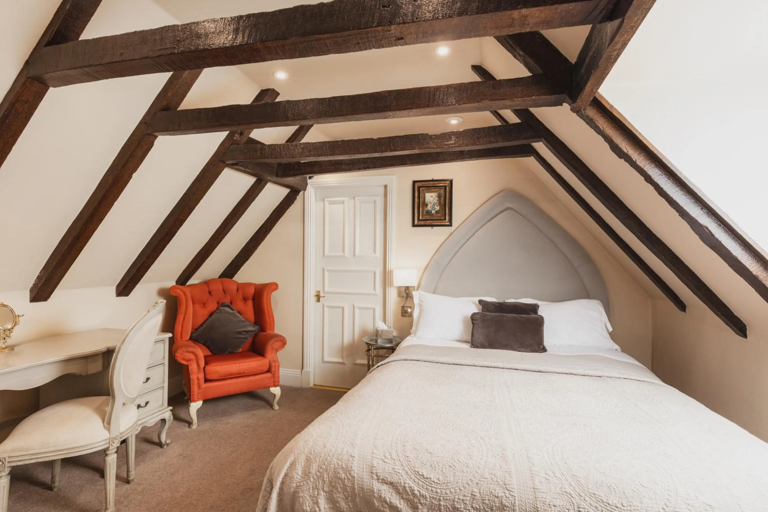 Bed in Lumley Castle Hotel