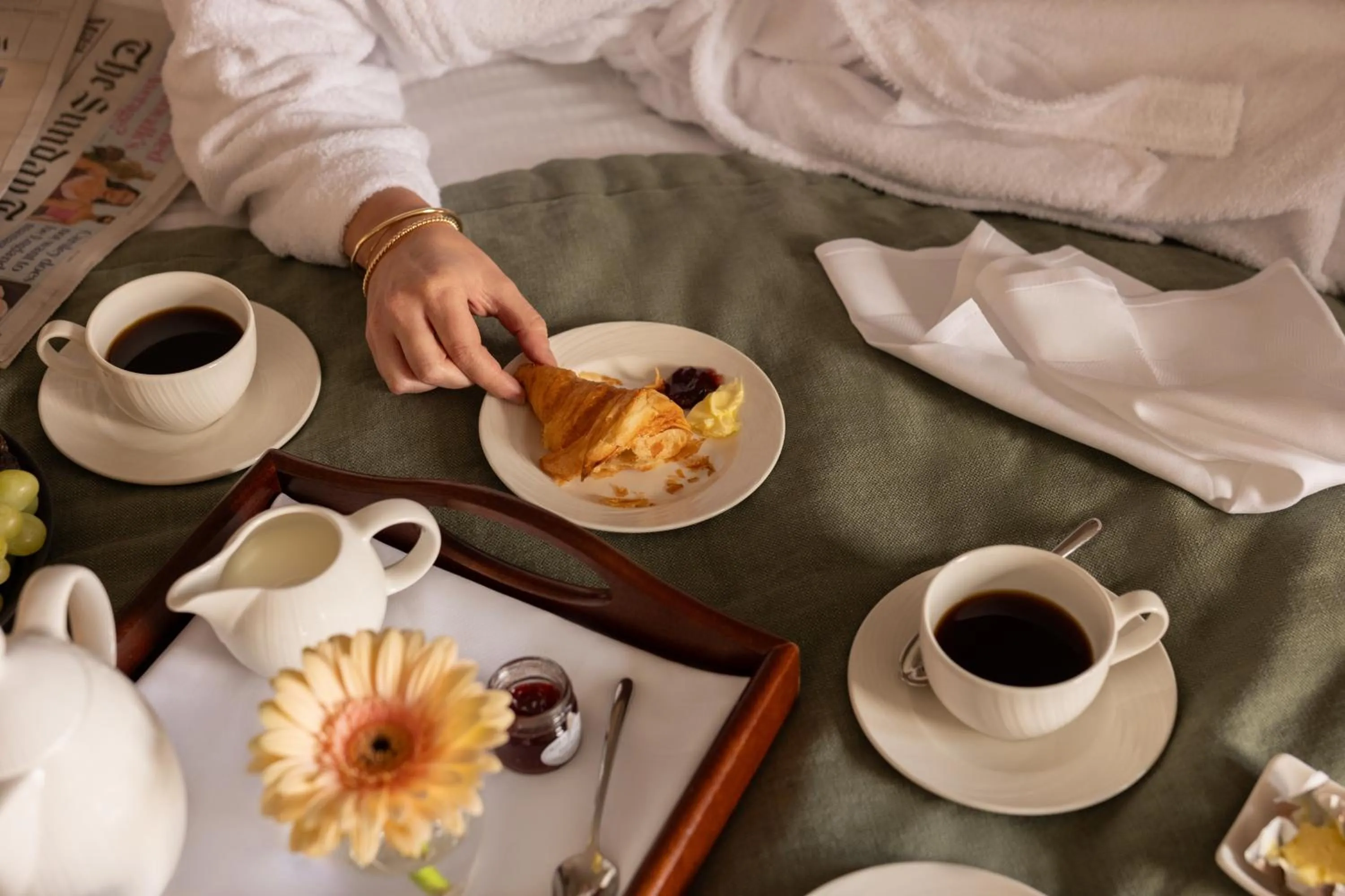 Breakfast in Royal Garden Hotel