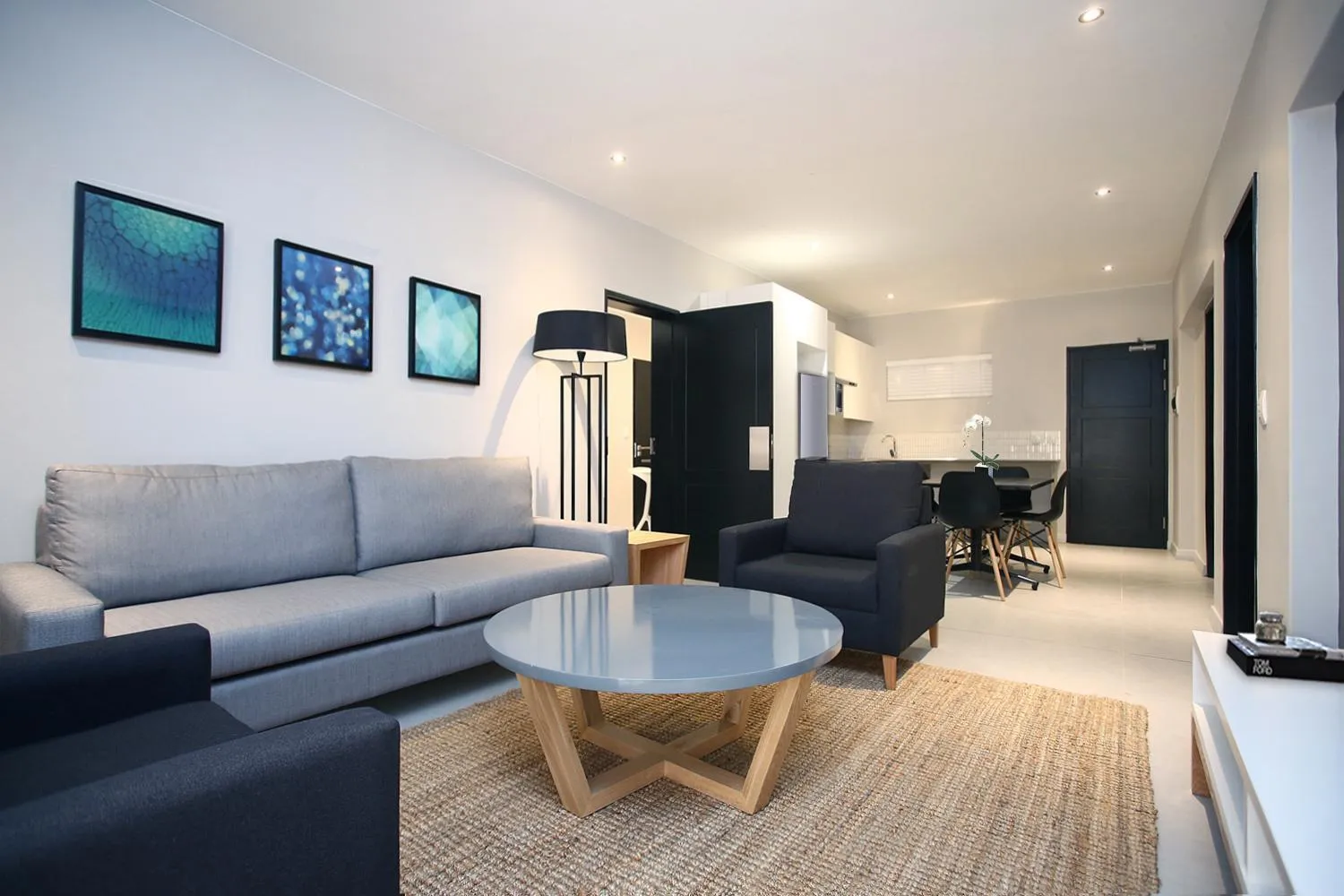 Living room in Mint Hotel Rosebank