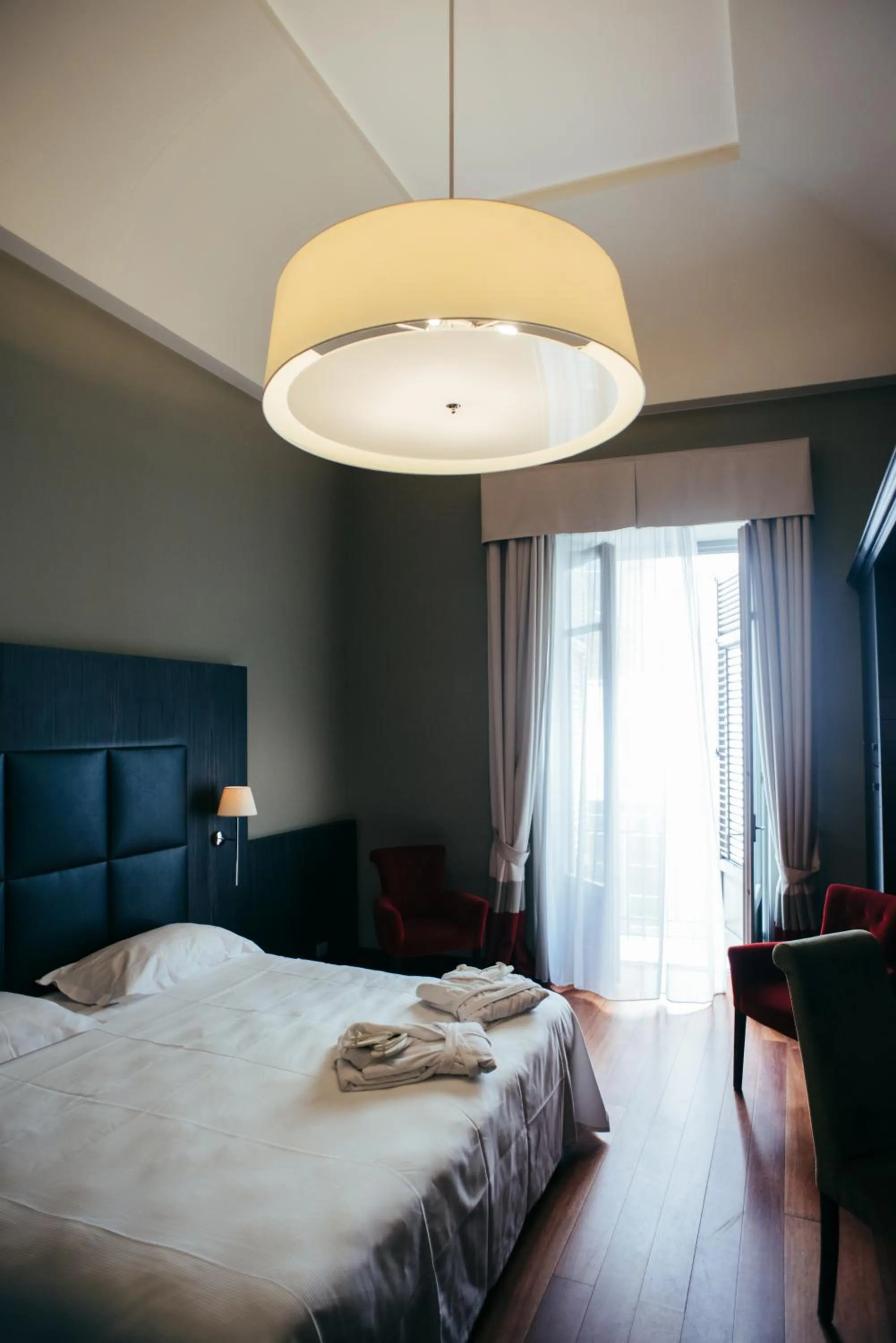 Photo of the whole room, Bed in Hotel Porta Felice & Spa