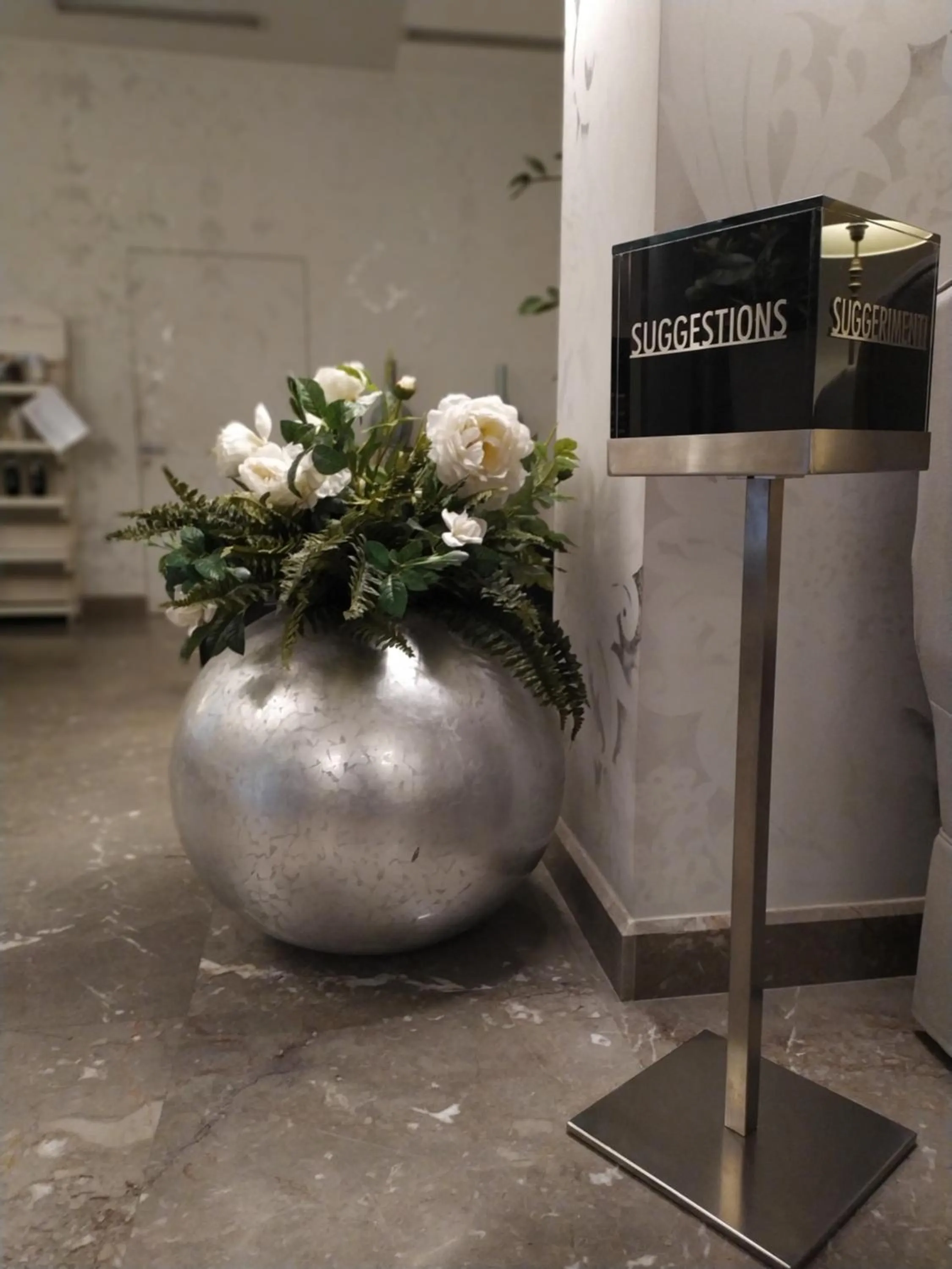 Lobby or reception in Hotel Porta Felice & Spa