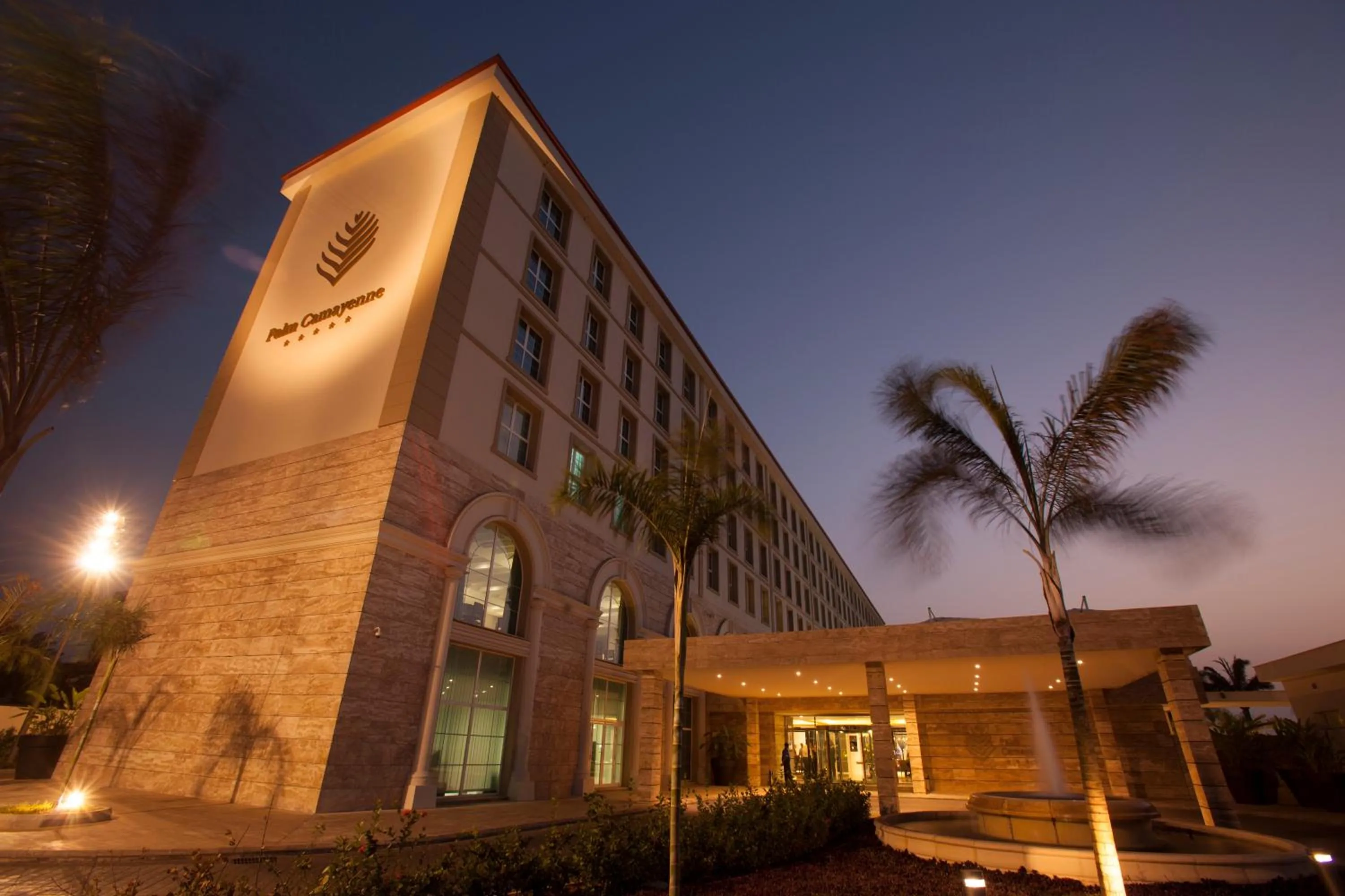 Property building in Palm Camayenne