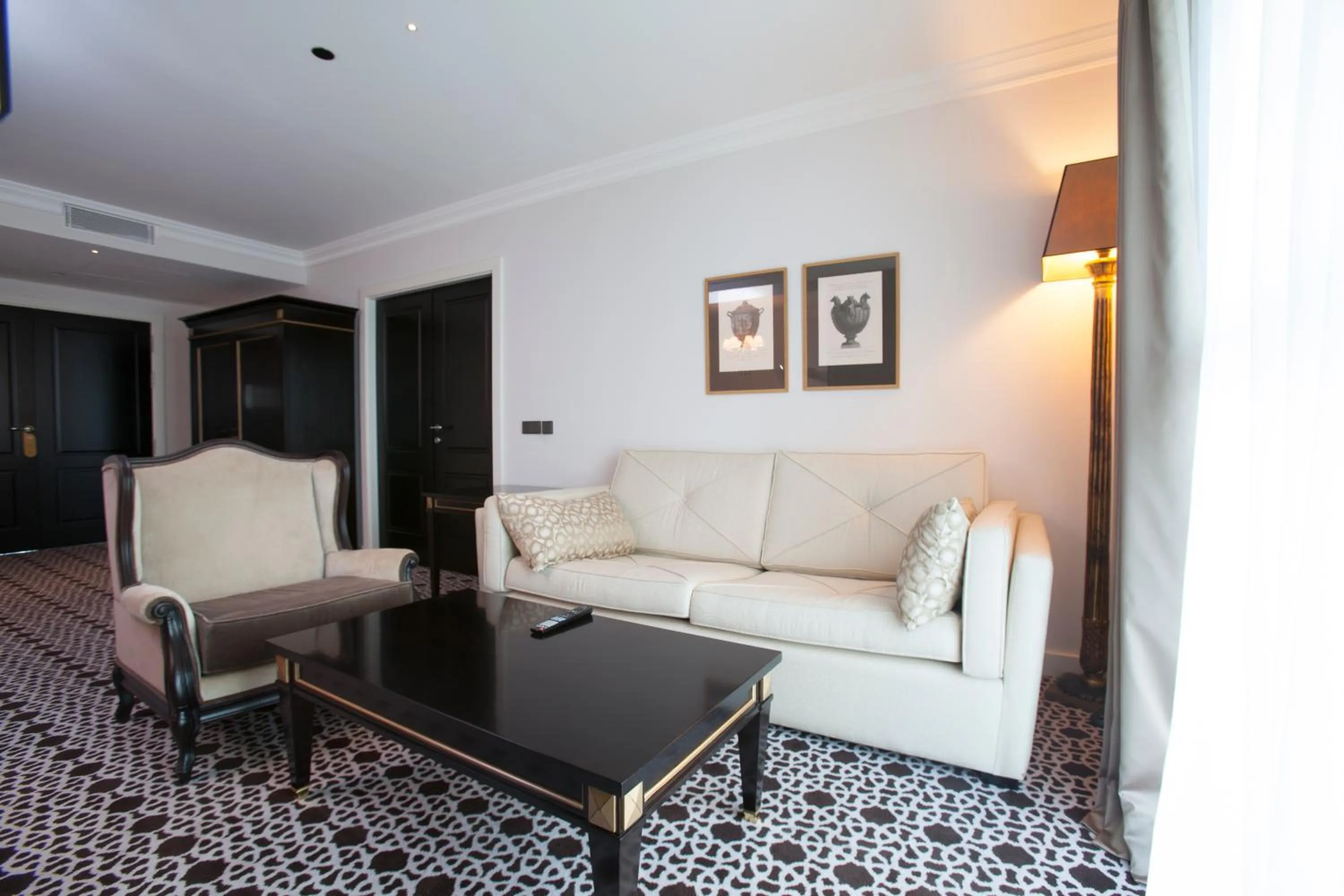 Living room in Palm Camayenne