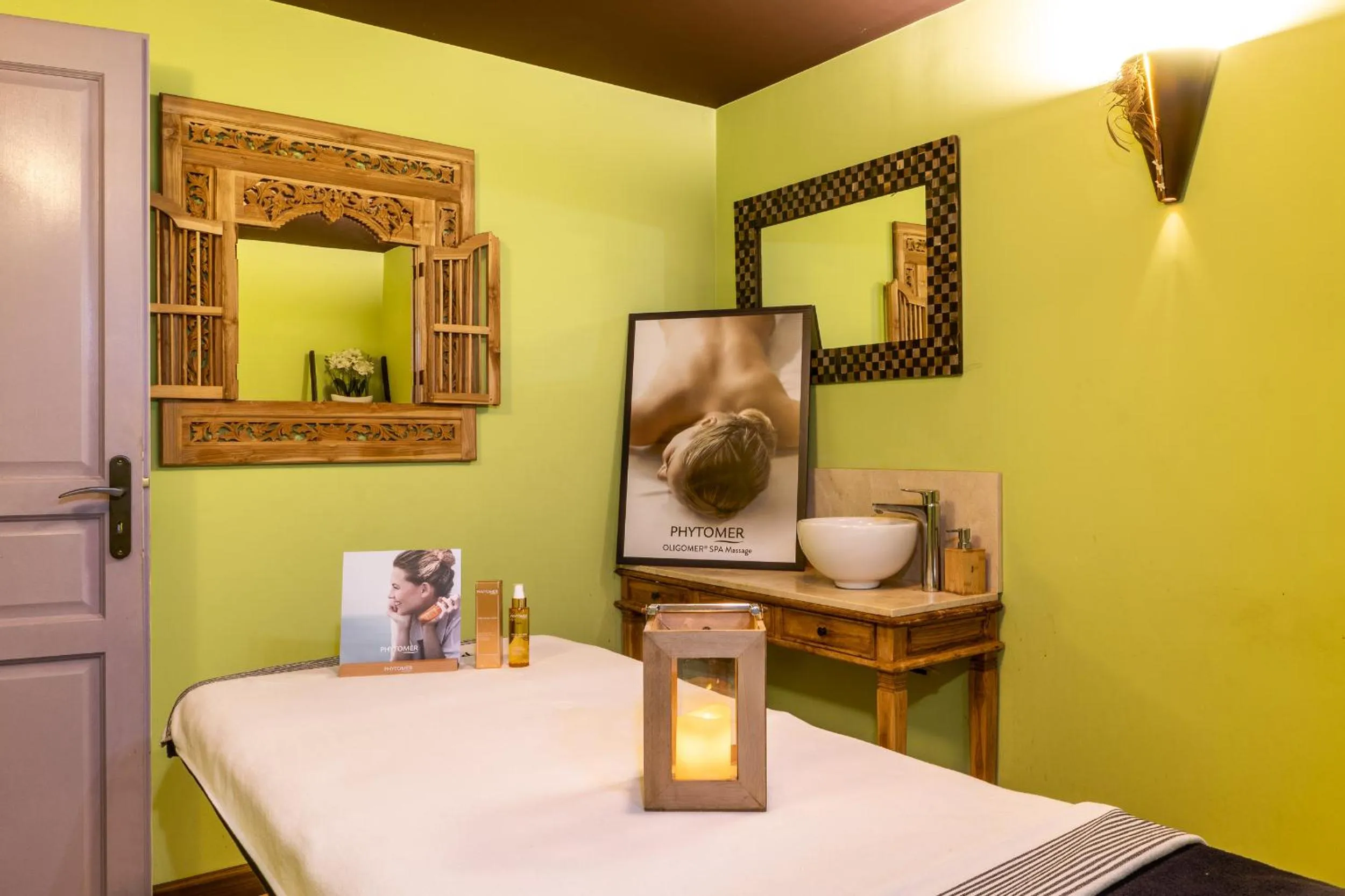 Massage in Le Manoir De La Poterie & Spa