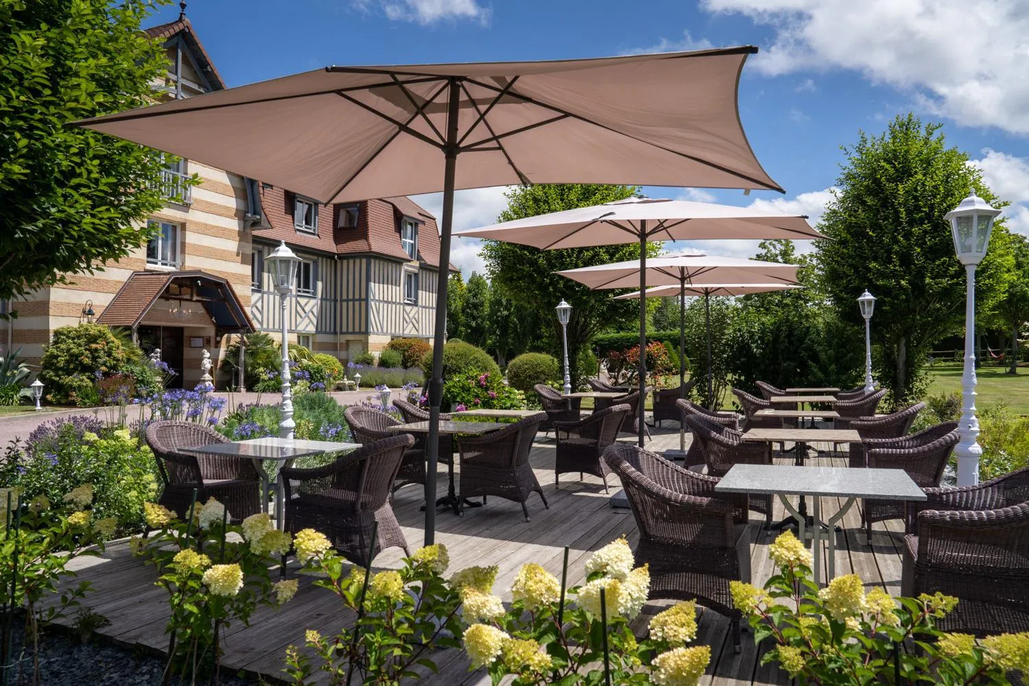 Balcony/Terrace in Le Manoir De La Poterie & Spa