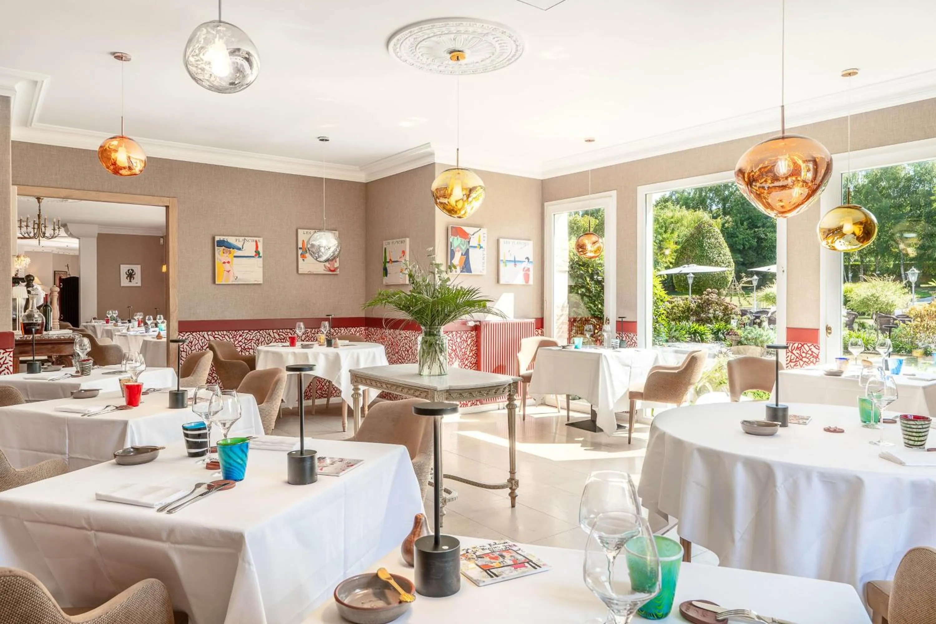 Restaurant/places to eat in Le Manoir De La Poterie & Spa
