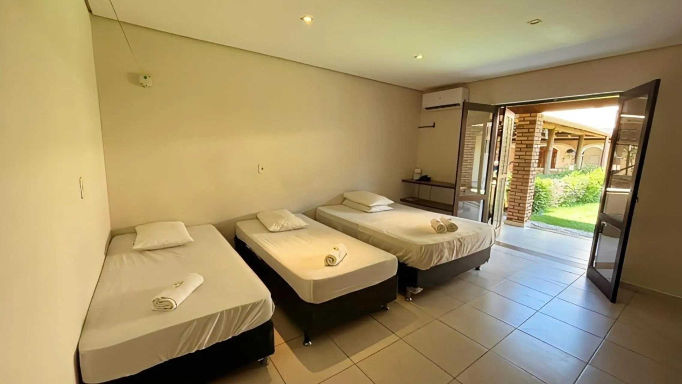 Bed in Pousada Porto do Rio