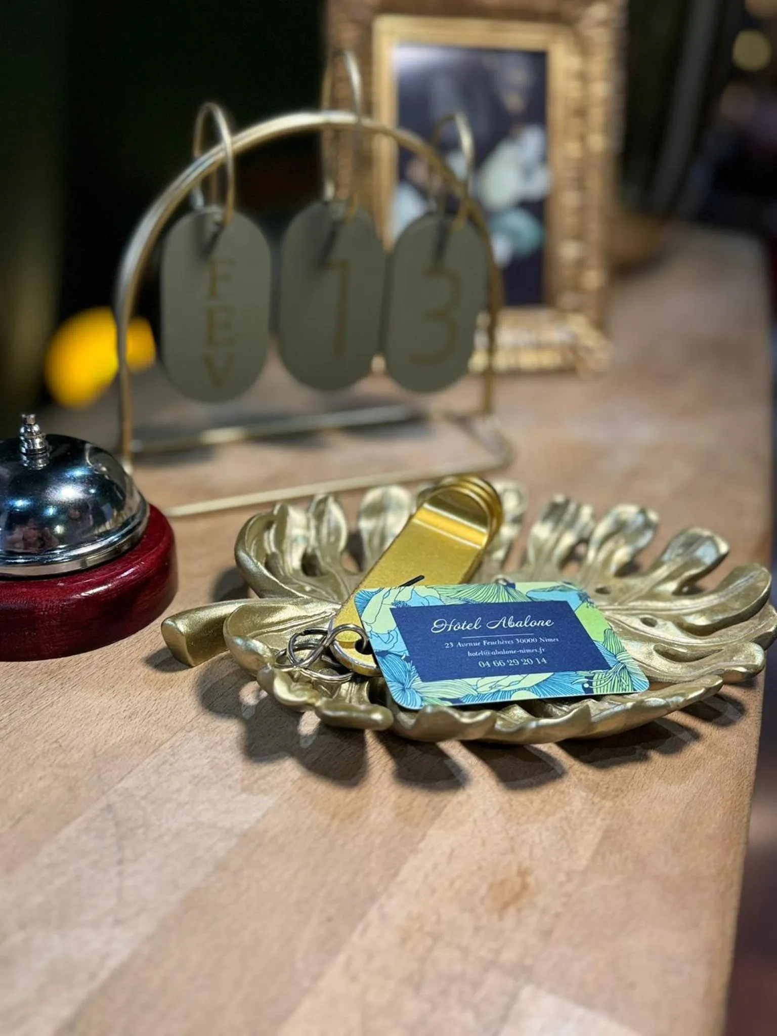 Lobby or reception in Hôtel Abalone - Centre Gare