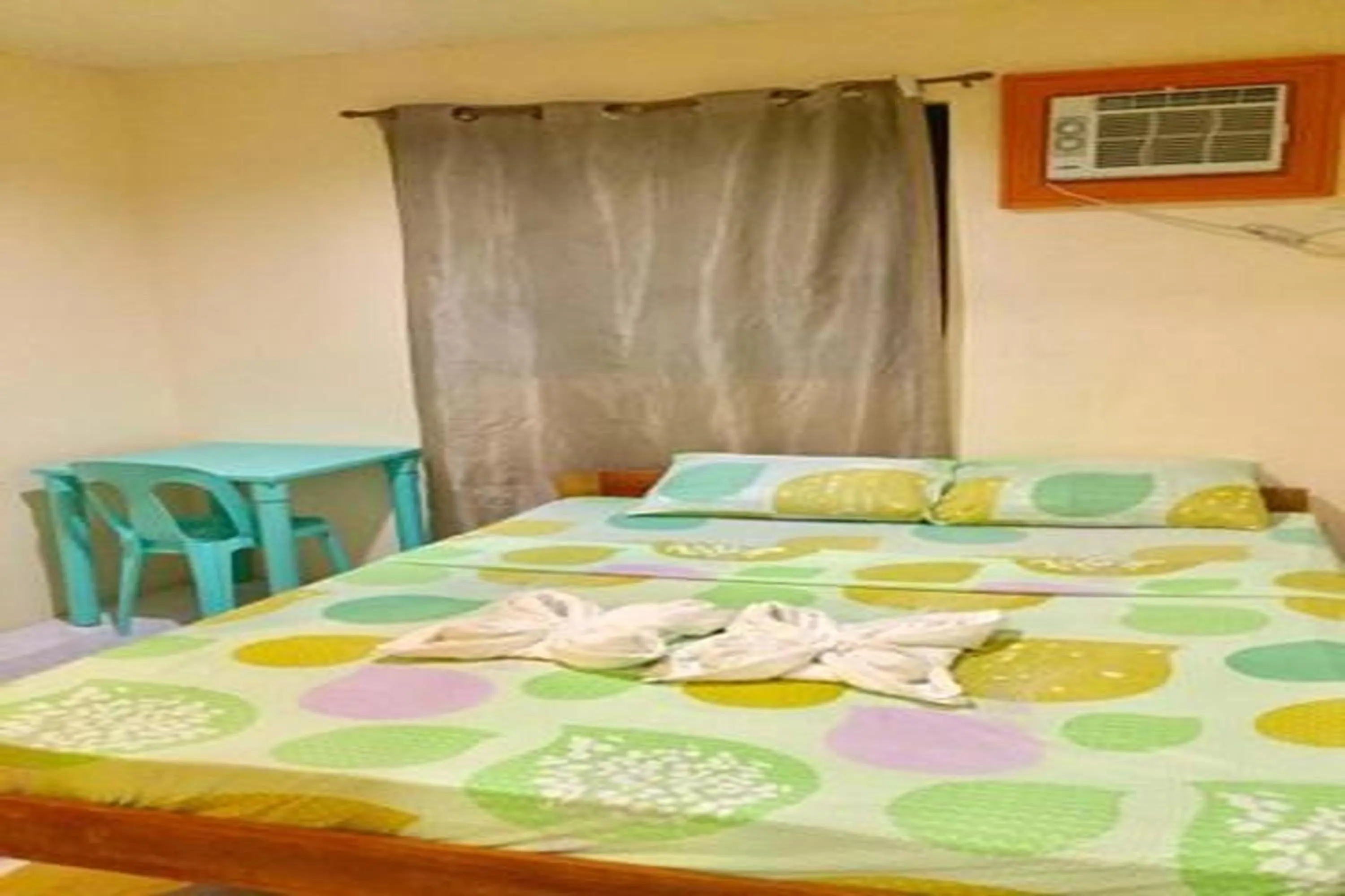 Bedroom, Bed in Casa Paliton Siquijor near Beach