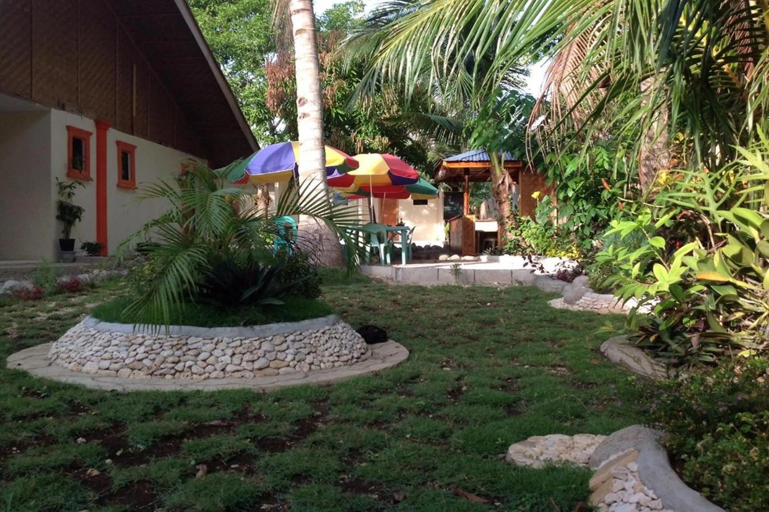 Garden in Casa Paliton Siquijor near Beach