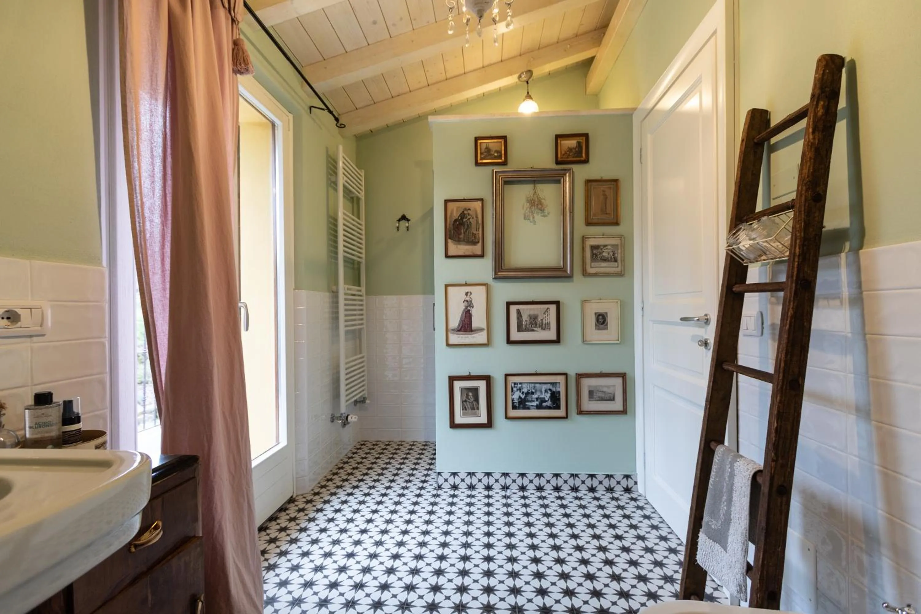 Bathroom in Casa Montalgallo