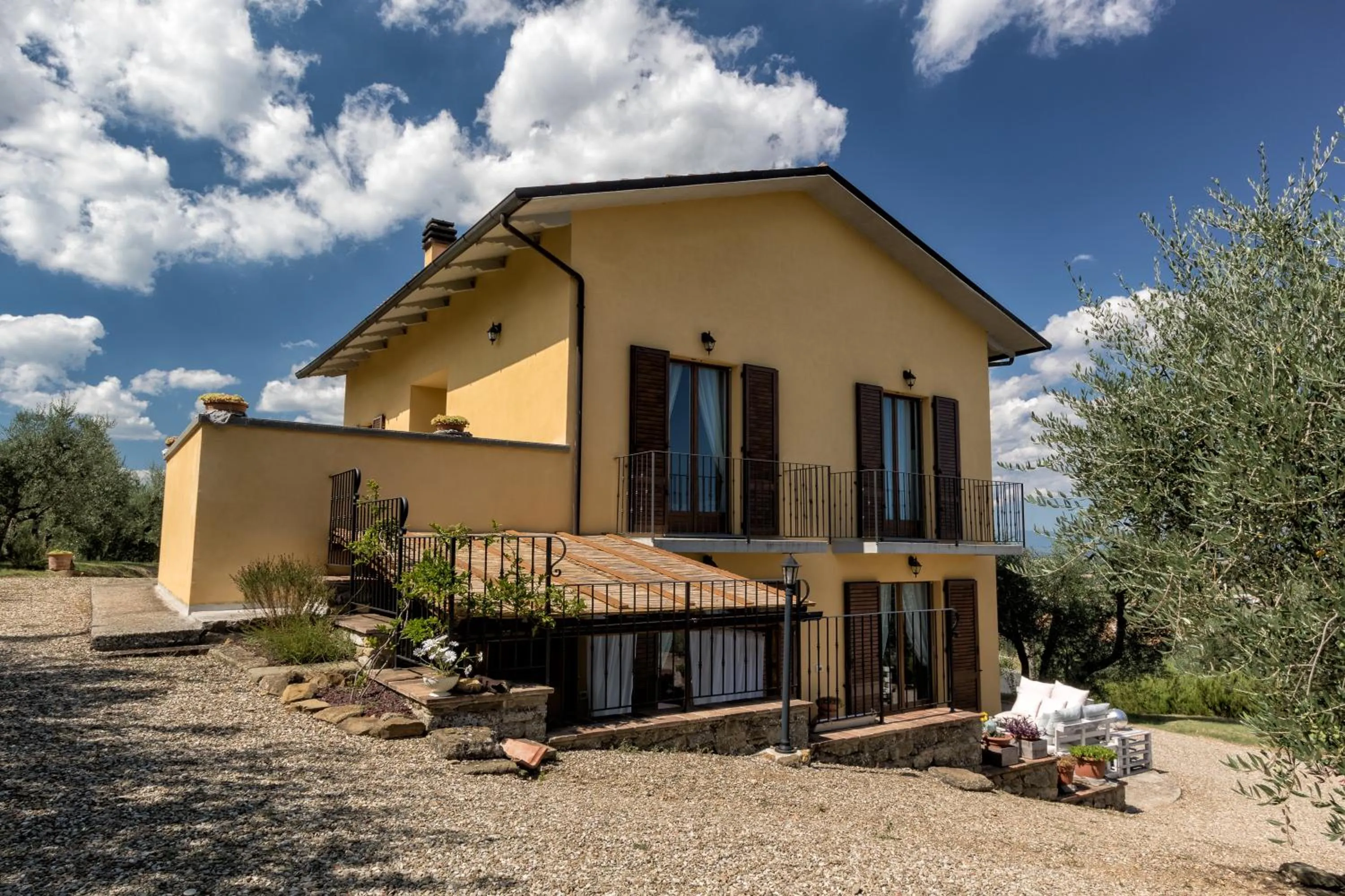 Property building in Casa Montalgallo