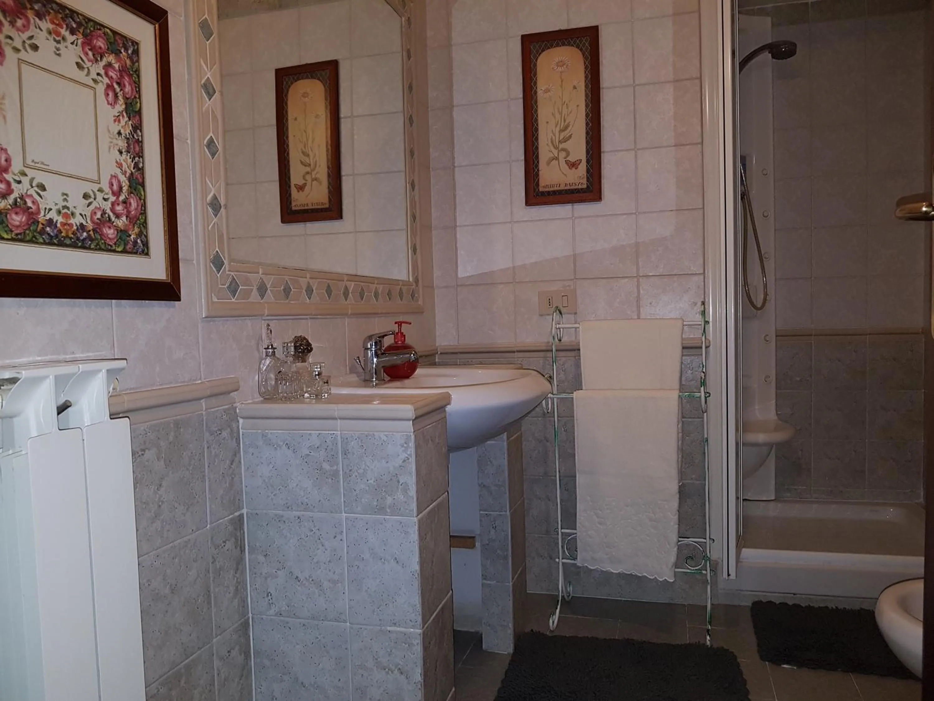 Bathroom in B&B Vista su Roma