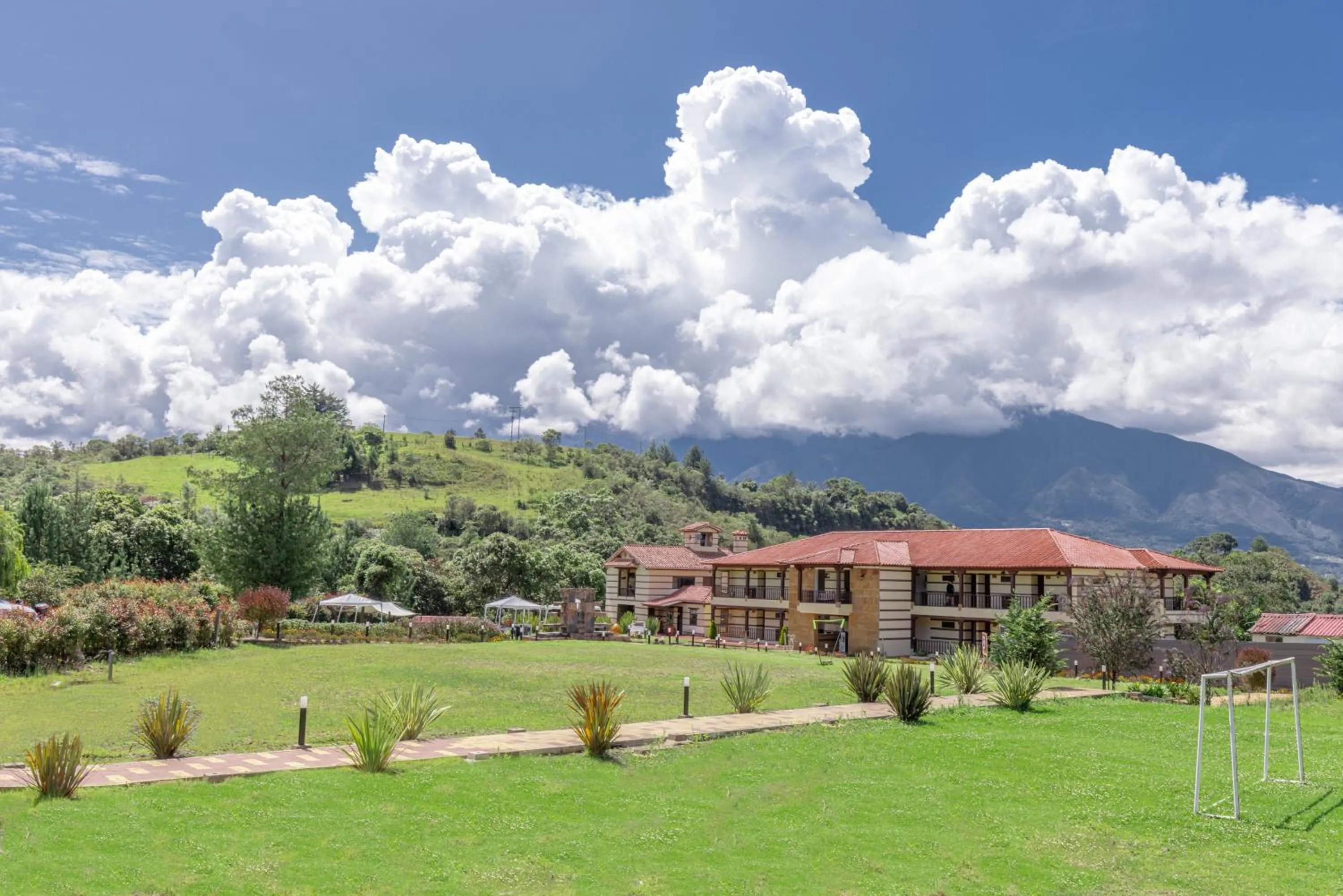 Property Building in Hotel Campestre La Periquera